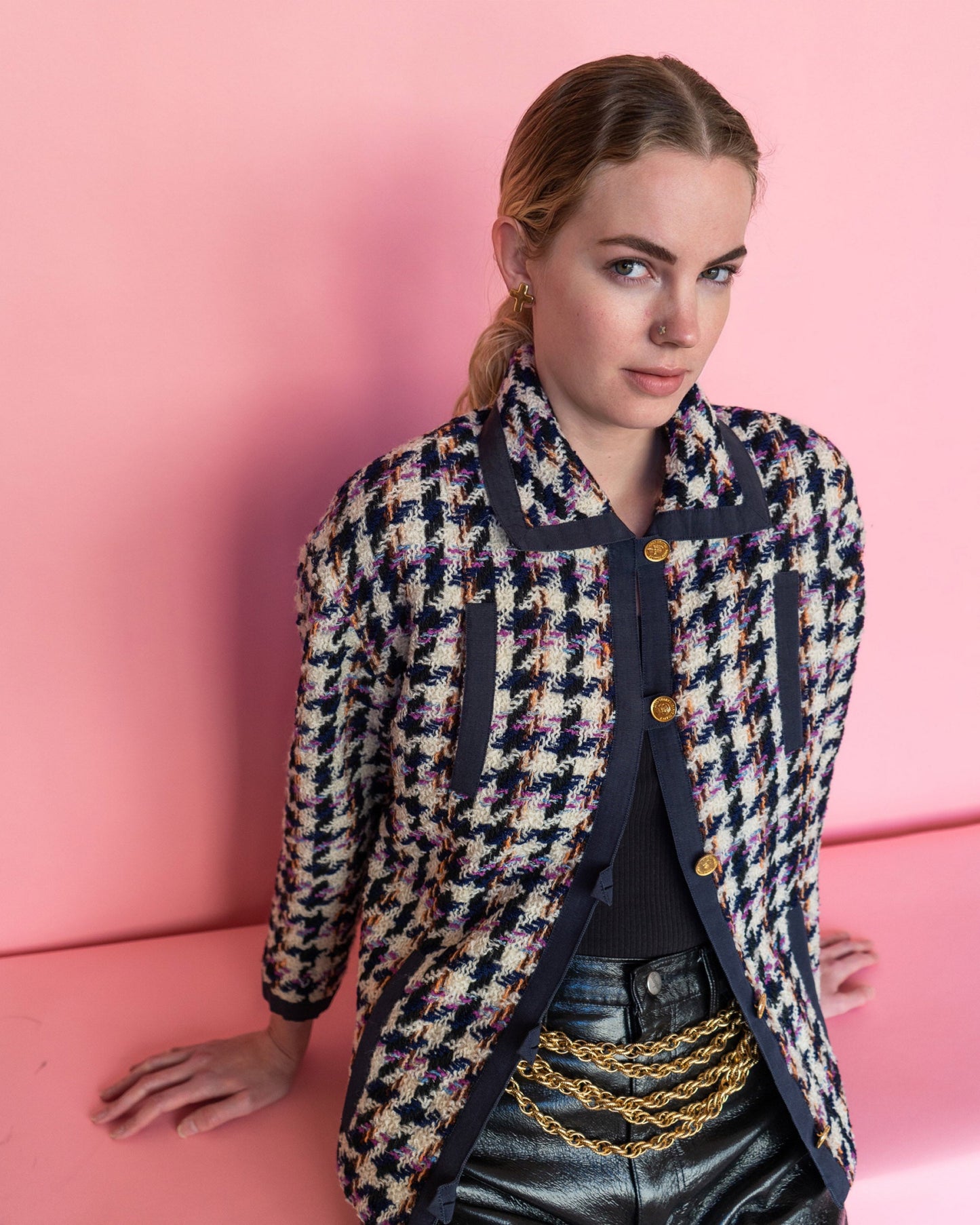 FR38-42 Chanel Fall 1987 Four Pocket Jacket in Multicolor Houndstooth Tweed