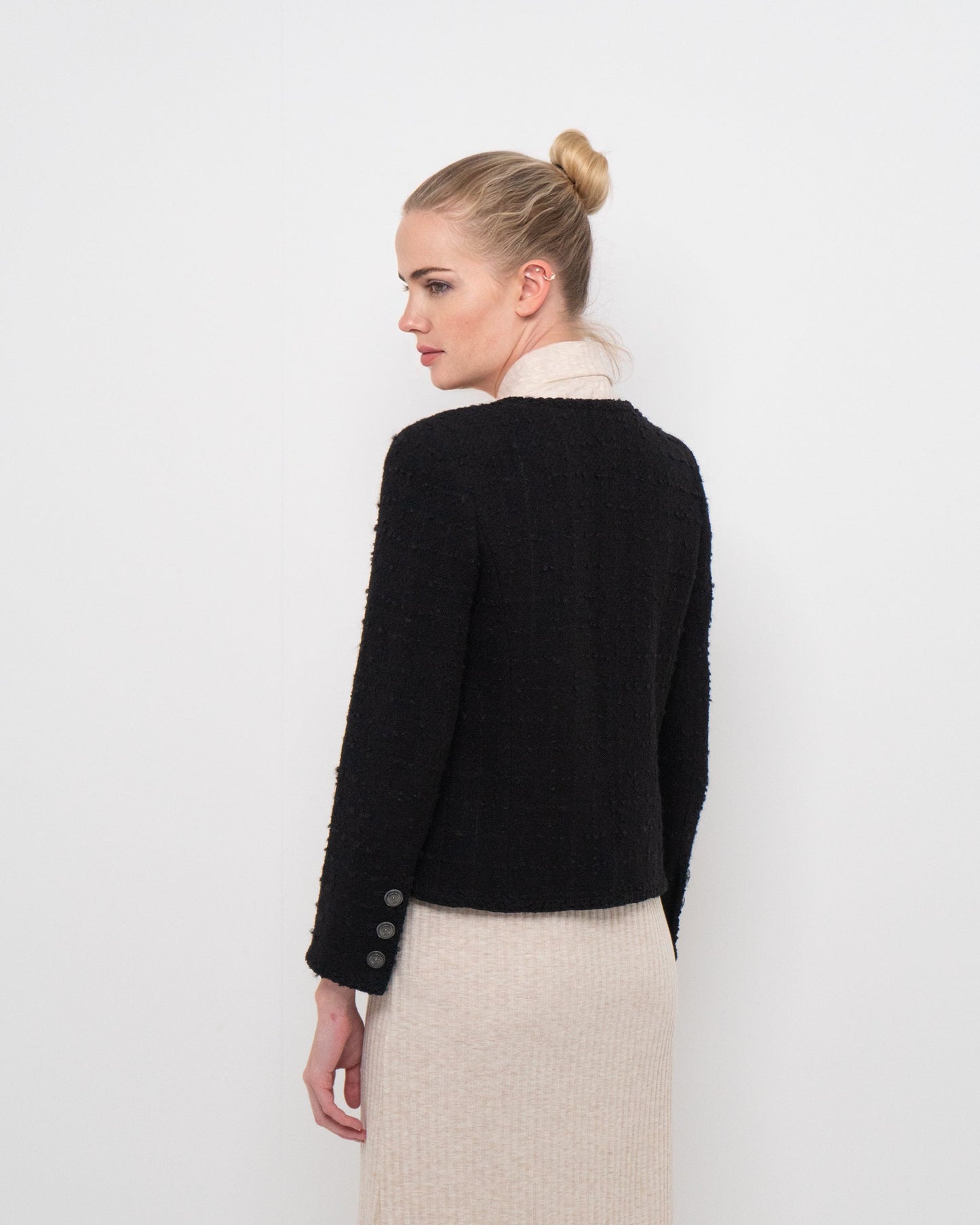 FR36-38 Rare Chanel Fall 2009 Timeless Classic Collarless Four Pocket Camellia Detail Black Tweed Jacket - Vintage Chanel Jacket - Jacket - Rarchive.