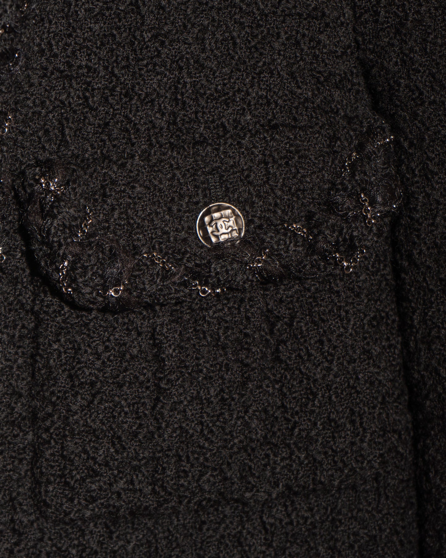 FR36-38 Rare Chanel Fall 2007 Two Pocket Chain Detail Trim Black Tweed Cropped Cut Jacket - Vintage Chanel Jacket - - Rarchive.