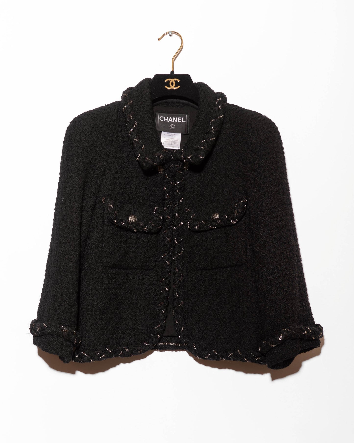 FR36-38 Rare Chanel Fall 2007 Two Pocket Chain Detail Trim Black Tweed Cropped Cut Jacket - Vintage Chanel Jacket - - Rarchive.