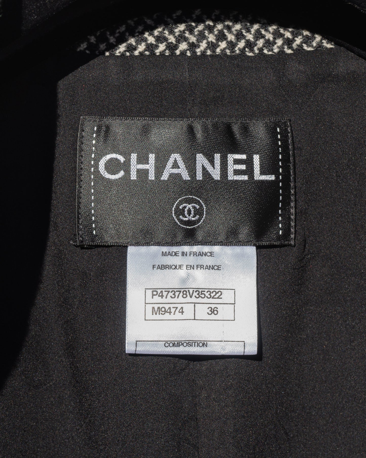 FR34-36 Chanel Cruise 2014 Three Pocket Long Cut Black and White Jacket - Vintage Chanel Jacket - - Rarchive.