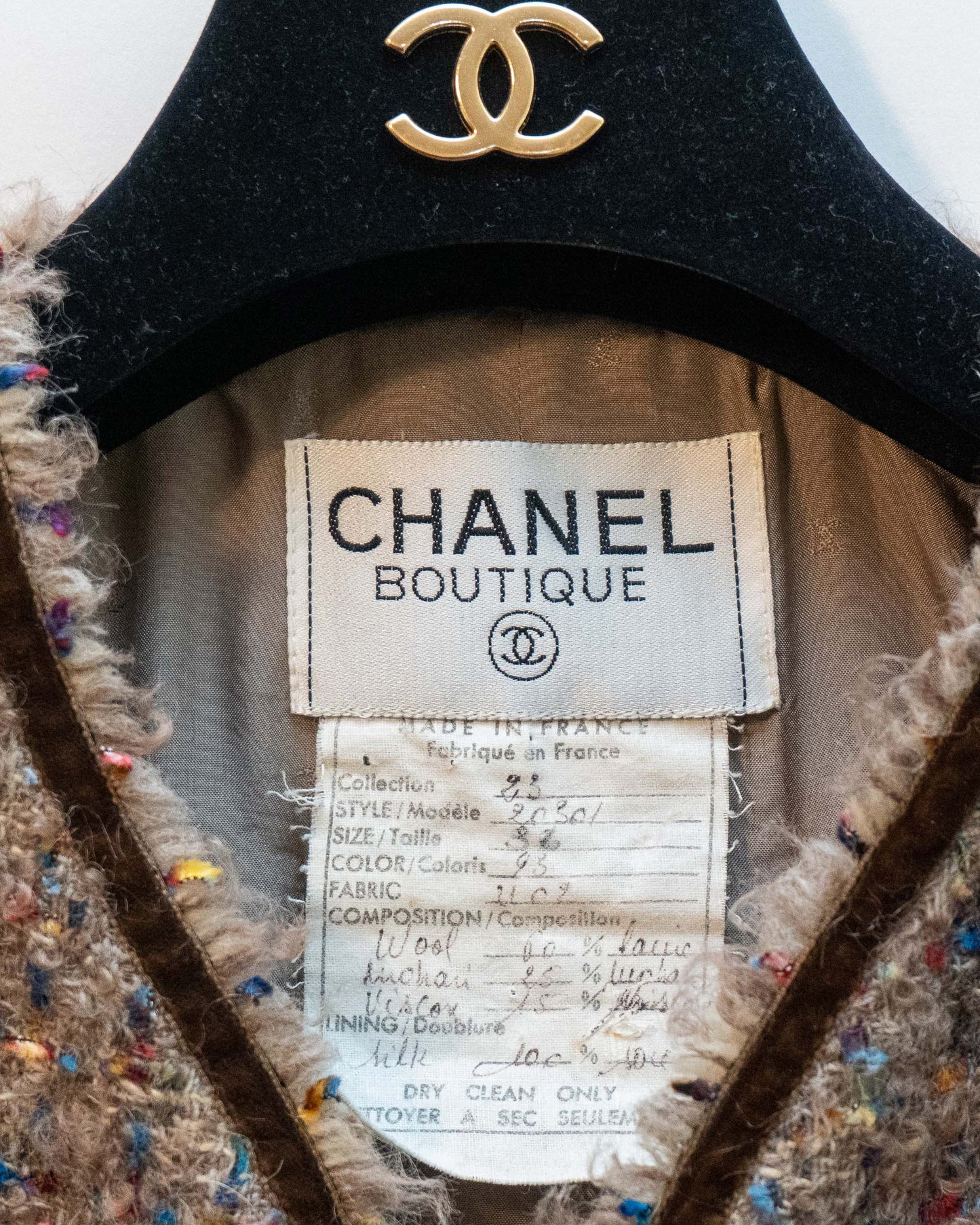 FR36-38 Rare Chanel Fall 1990 Four Pocket Collarless Fantasy Tweed Jacket - Vintage Chanel Jacket - - Rarchive.