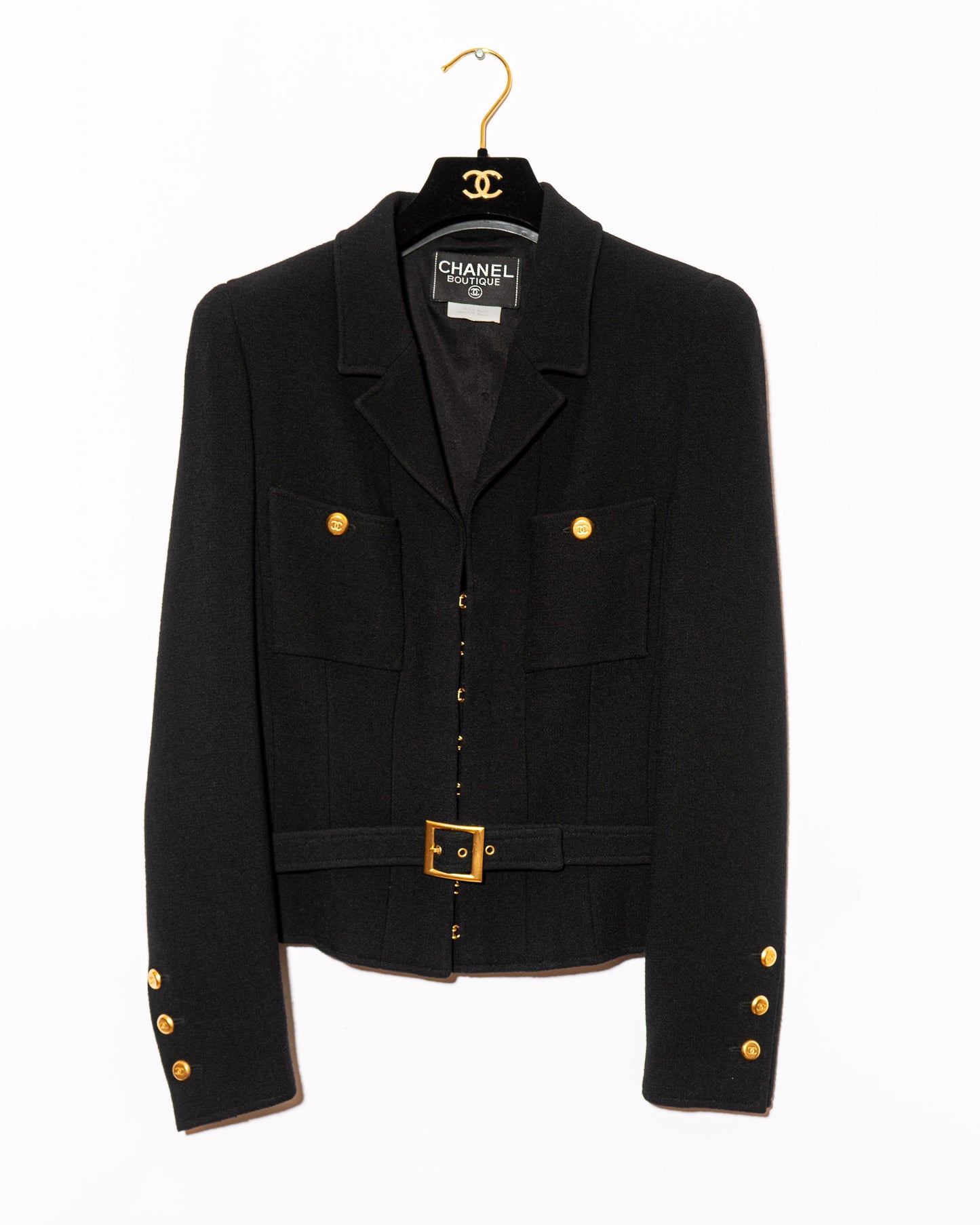 FR38-40 Chanel Fall 1996 Collarless Two-Pocketed Belted Jacket in Black Tweed - Vintage Chanel Jacket - - Rarchive.