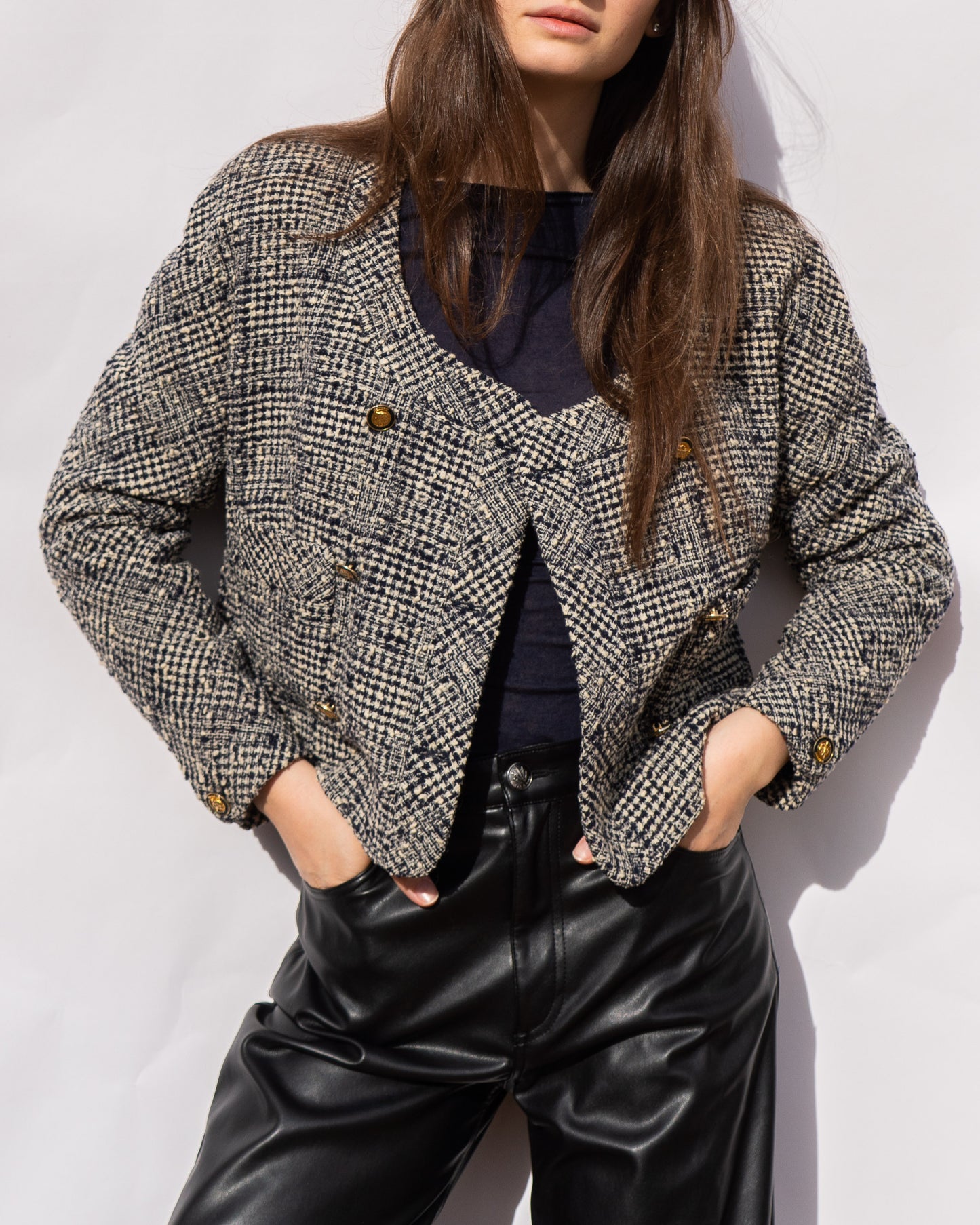 FR40-42 Chanel Fall 1988 Double Breasted Cropped Navy and White Tweed Jacket - Vintage Chanel Jacket - - Rarchive.