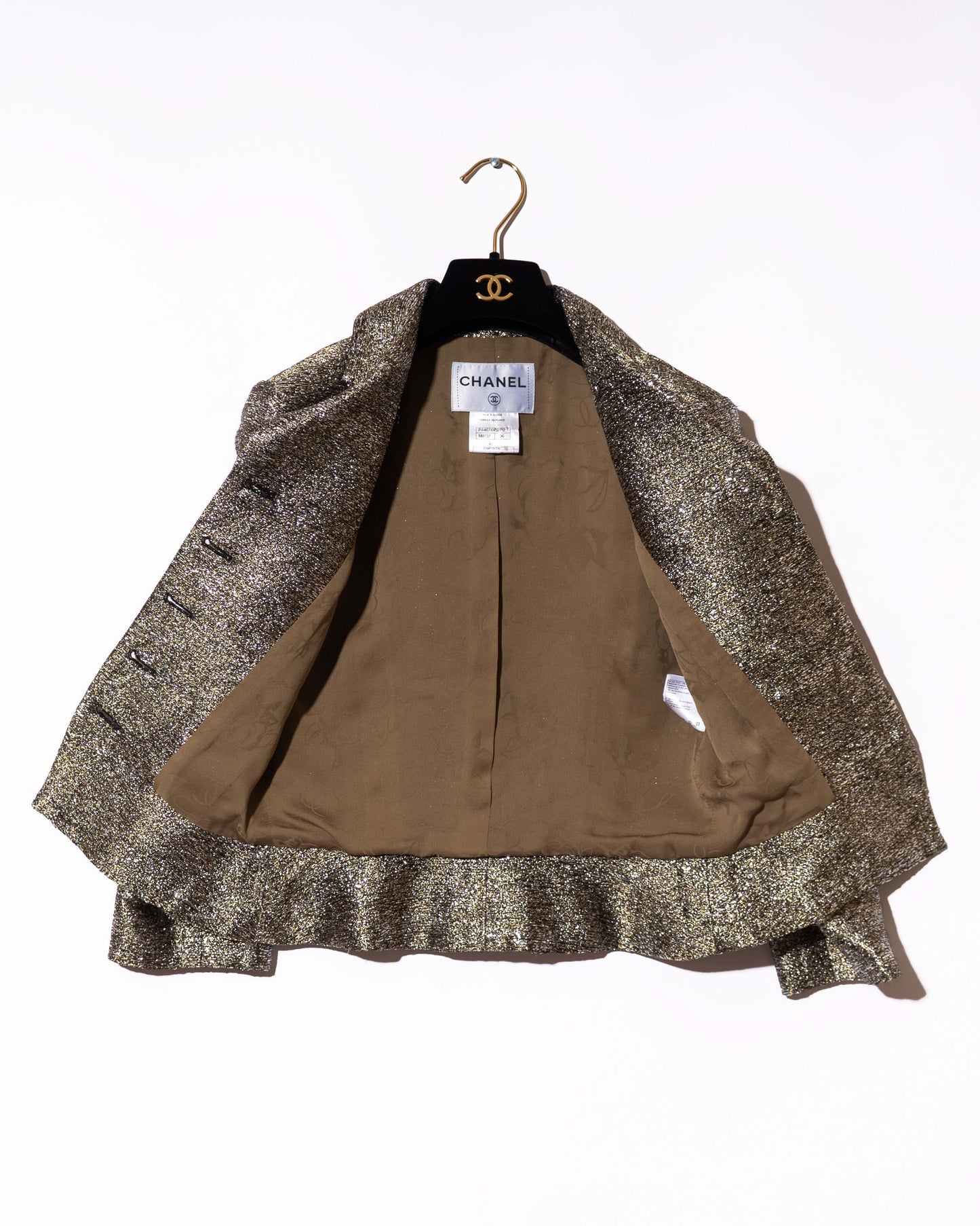 FR34-36 Chanel Fall 2012 Shorter Cut Shimmering Tweed Jacket - Vintage Chanel Jacket - - Rarchive.