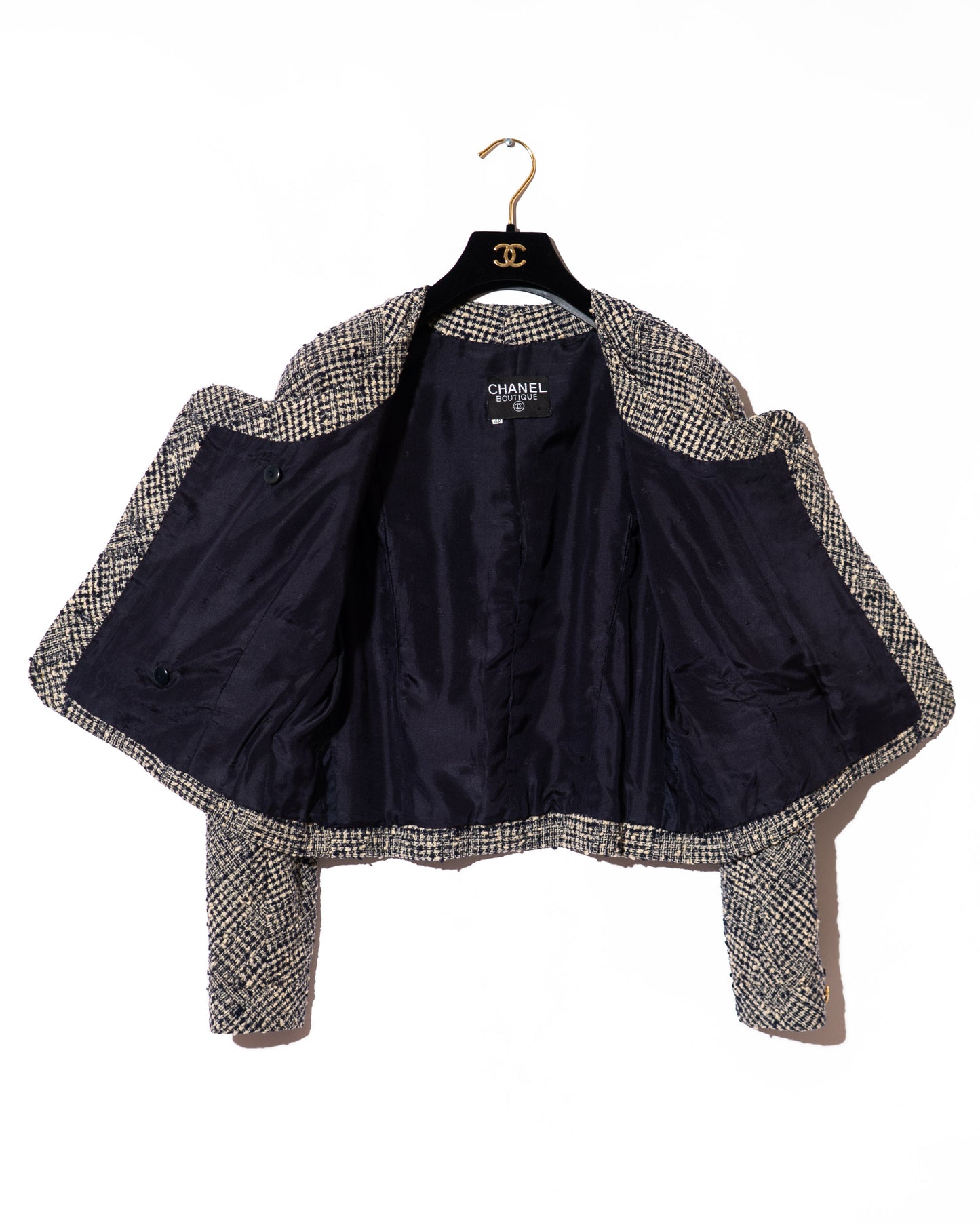 FR40-42 Chanel Fall 1988 Double Breasted Cropped Navy and White Tweed Jacket - Vintage Chanel Jacket - - Rarchive.