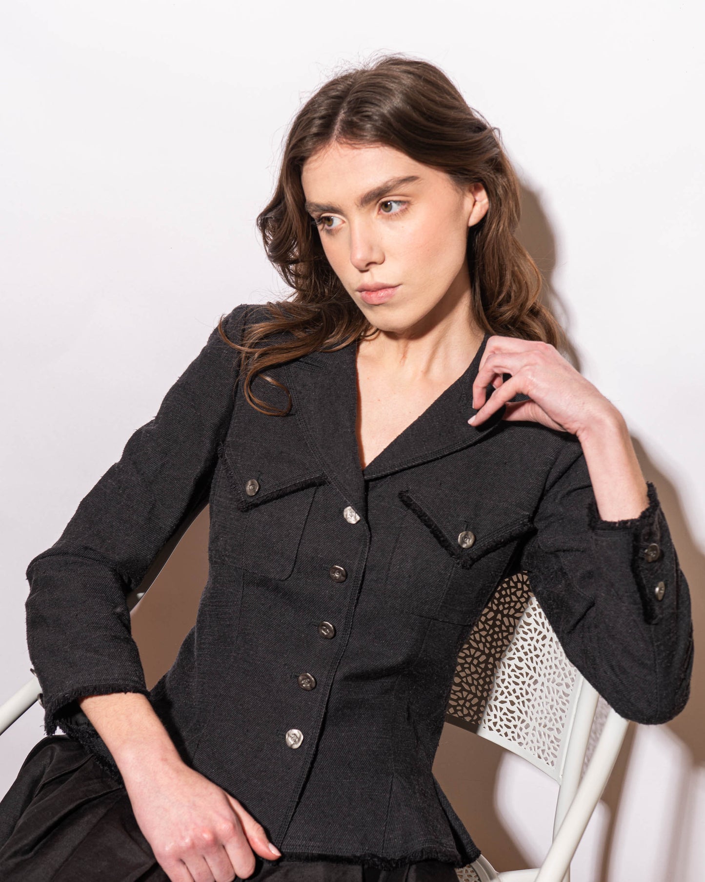 FR36-38 Chanel Spring 2006 Fitted Cut Two Pocket Silk Jacket - Vintage Chanel Jacket - - Rarchive.