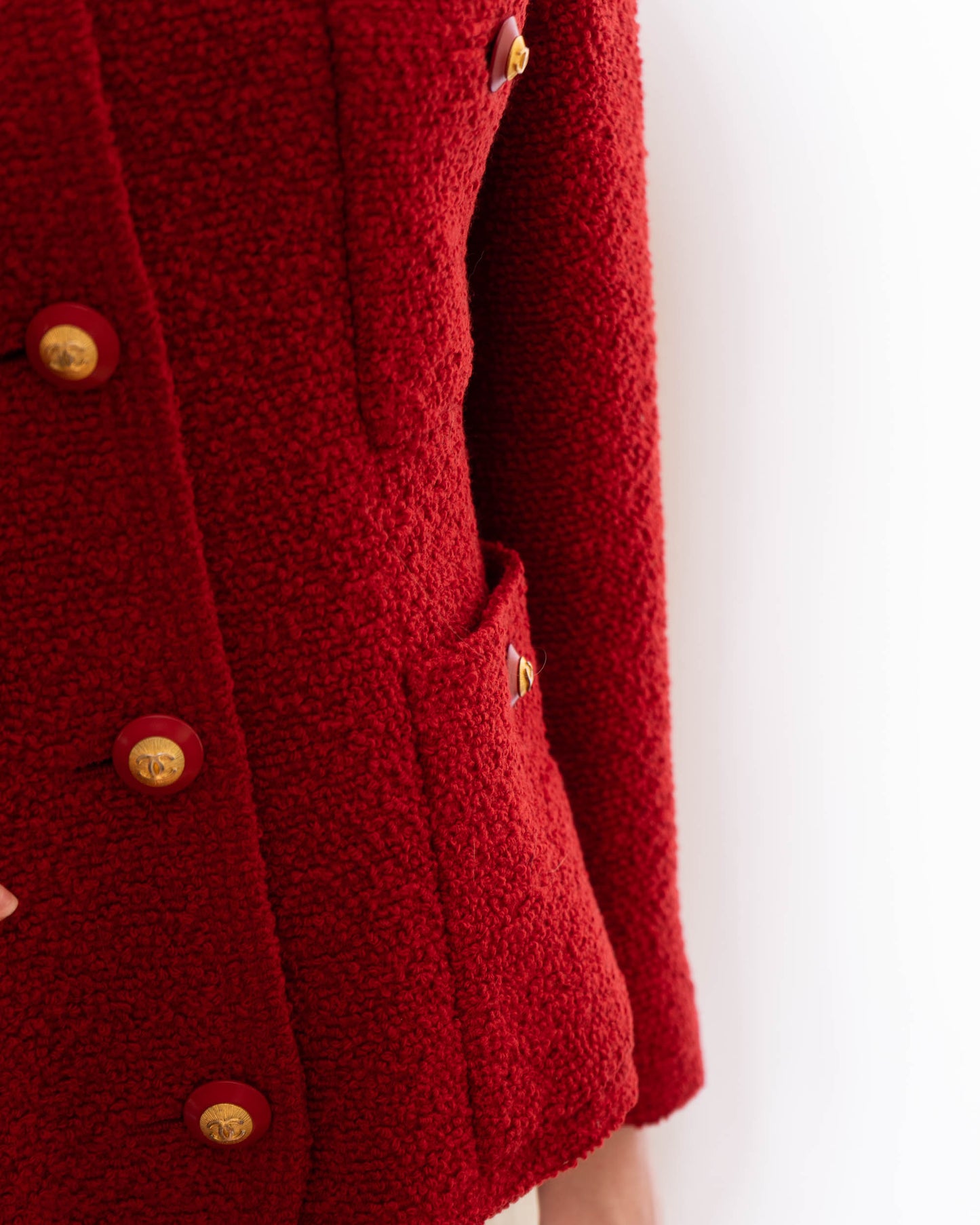 FR38-40 Rare Chanel Fall 1993 Classic Four Pocket Collarless Cut Red Tweed Boucle Jacket - Vintage Chanel Jacket - - Rarchive.
