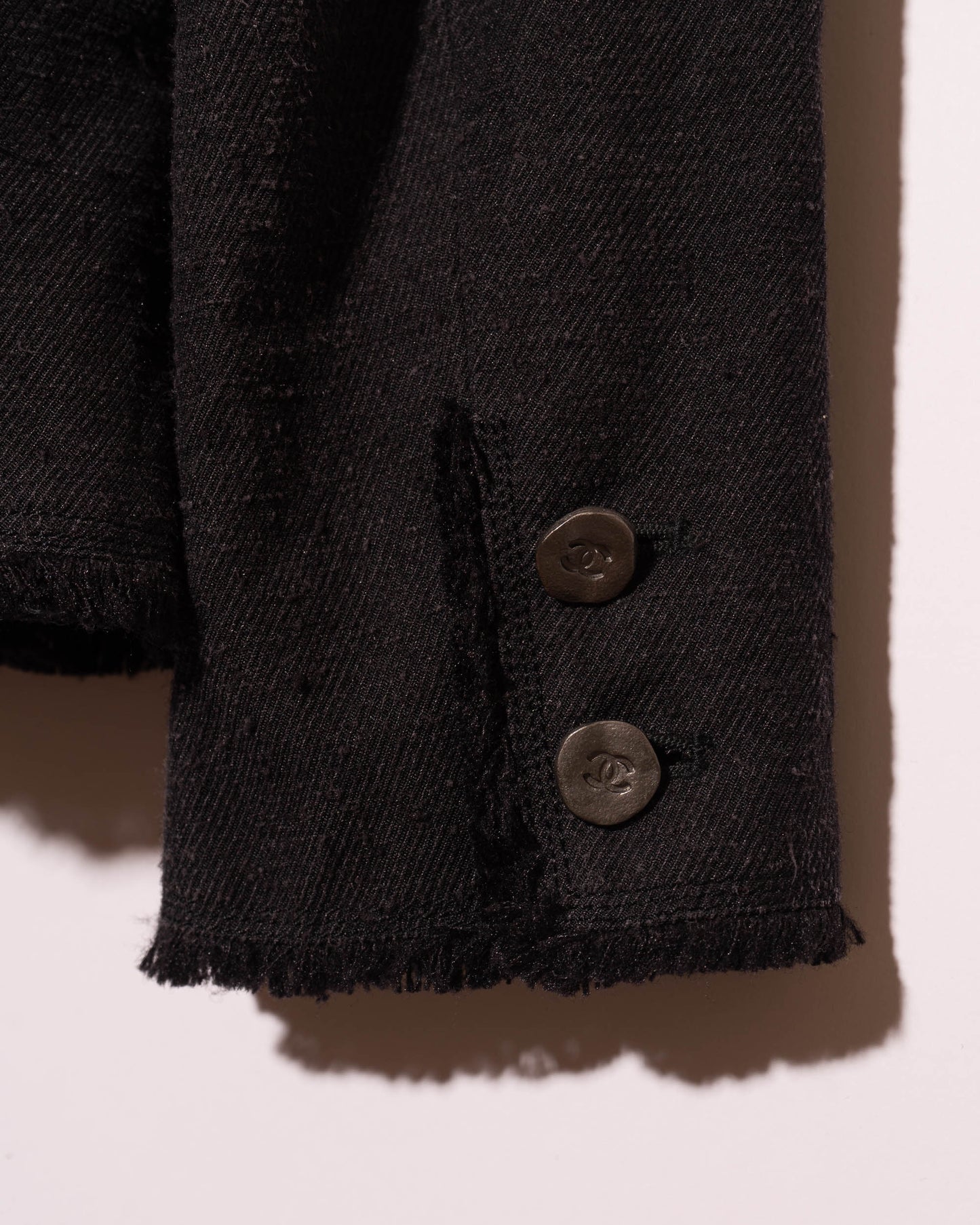 FR36-38 Chanel Spring 2006 Fitted Cut Two Pocket Silk Jacket - Vintage Chanel Jacket -   - Rarchive.