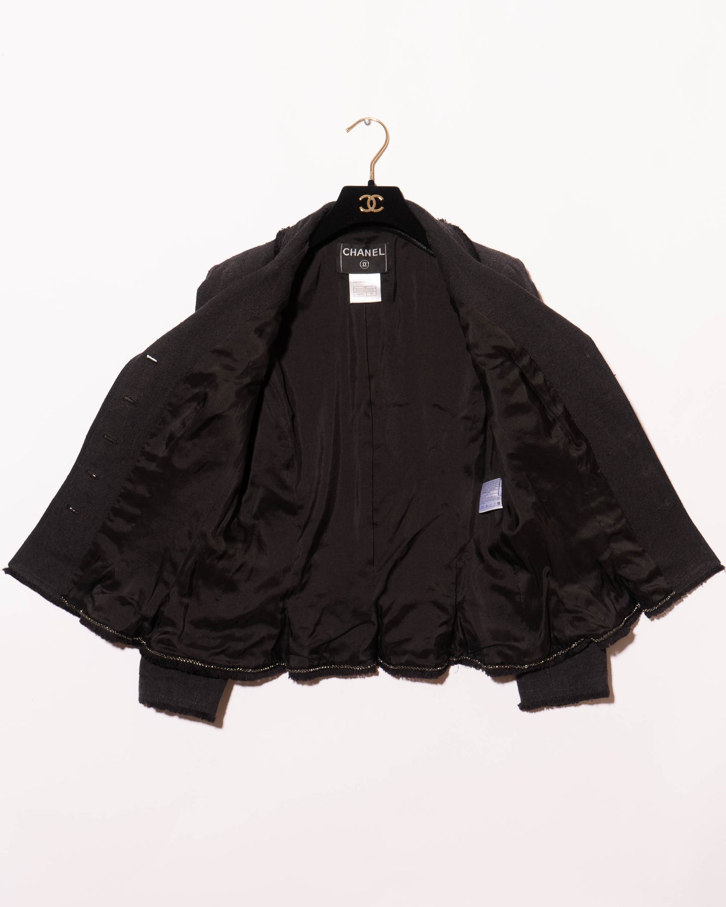 FR36-38 Chanel Spring 2006 Fitted Cut Two Pocket Silk Jacket - Vintage Chanel Jacket - - Rarchive.