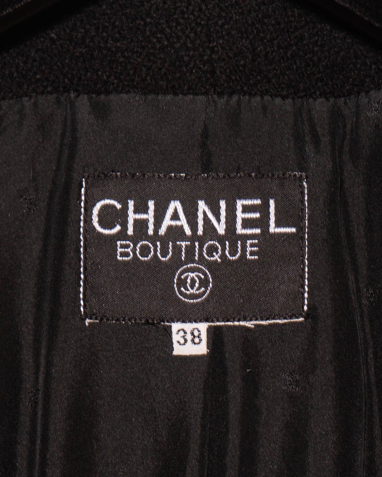 FR36-38 Rare Chanel Spring 1987 Classic Collarless Four Pocket Contrasting Trim Black Tweed Jacket - Vintage Chanel Jacket - - Rarchive.
