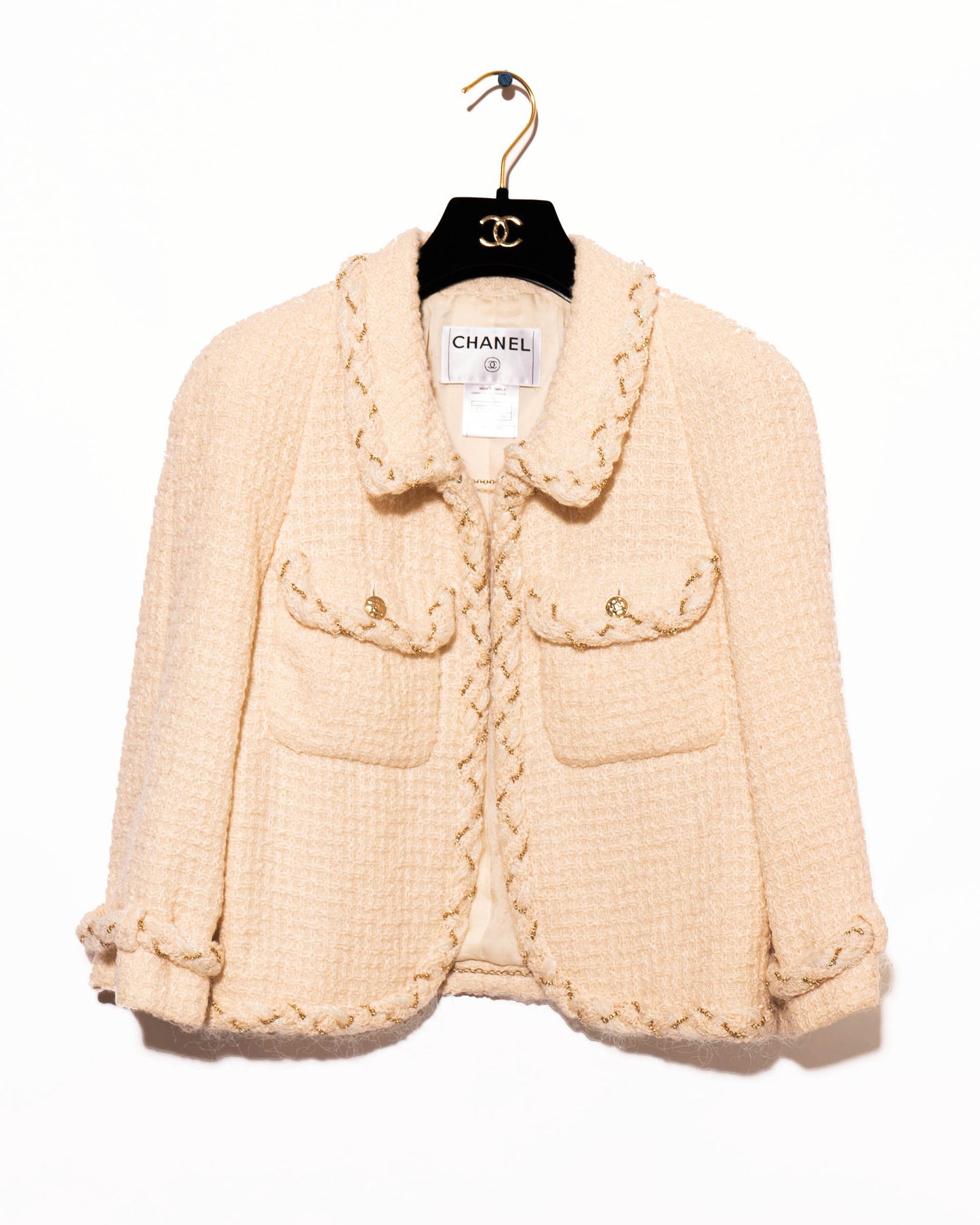 FR36-38 Rare Chanel Fall 2007 Two Pocket Chain Detail Trim Cream Tweed Cropped Cut Jacket - Vintage Chanel Jacket - - Rarchive.