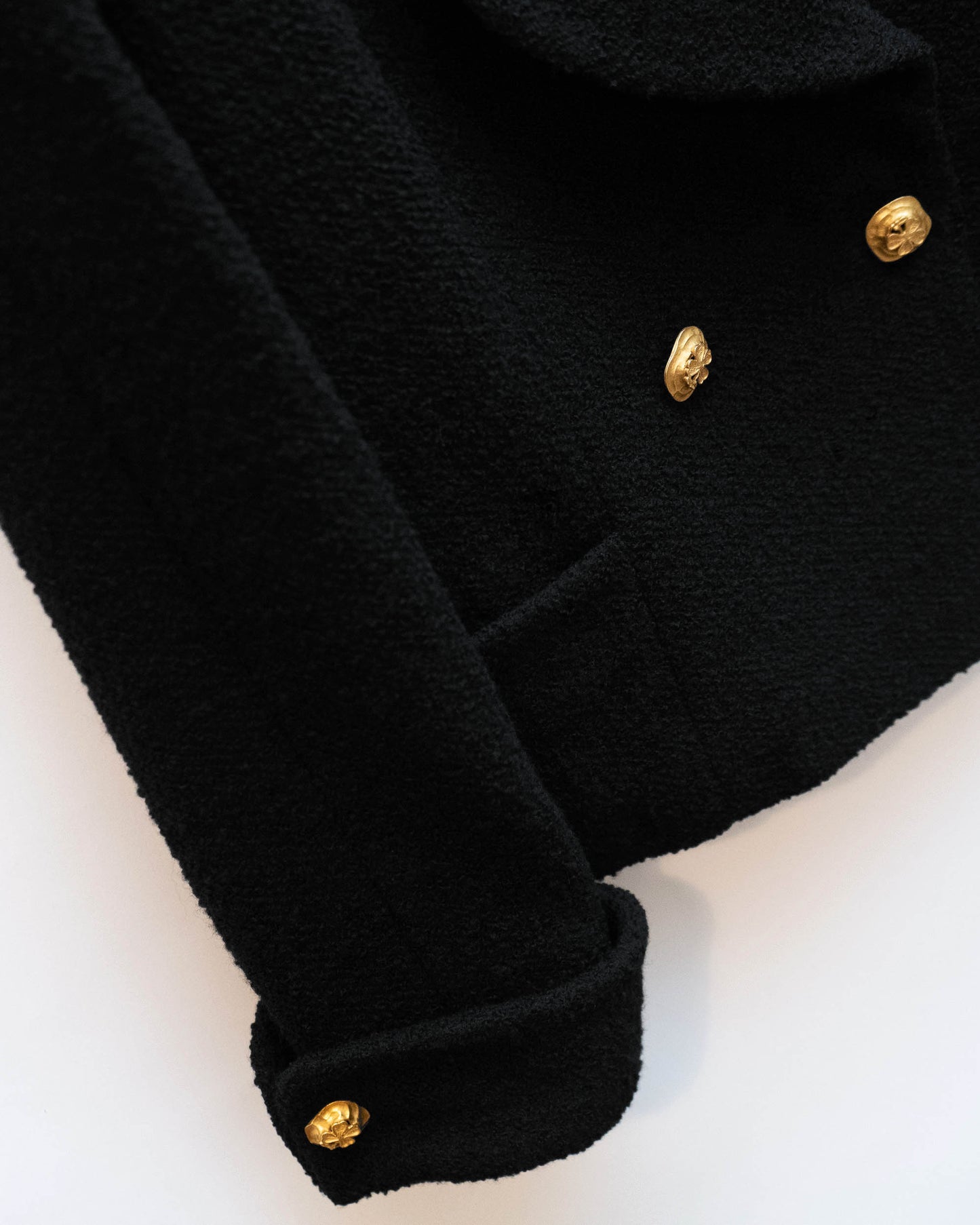 FR36-38 Rare Chanel 1980s Double Breasted Black Tweed Boucle Jacket - Vintage Chanel Jacket - - Rarchive.