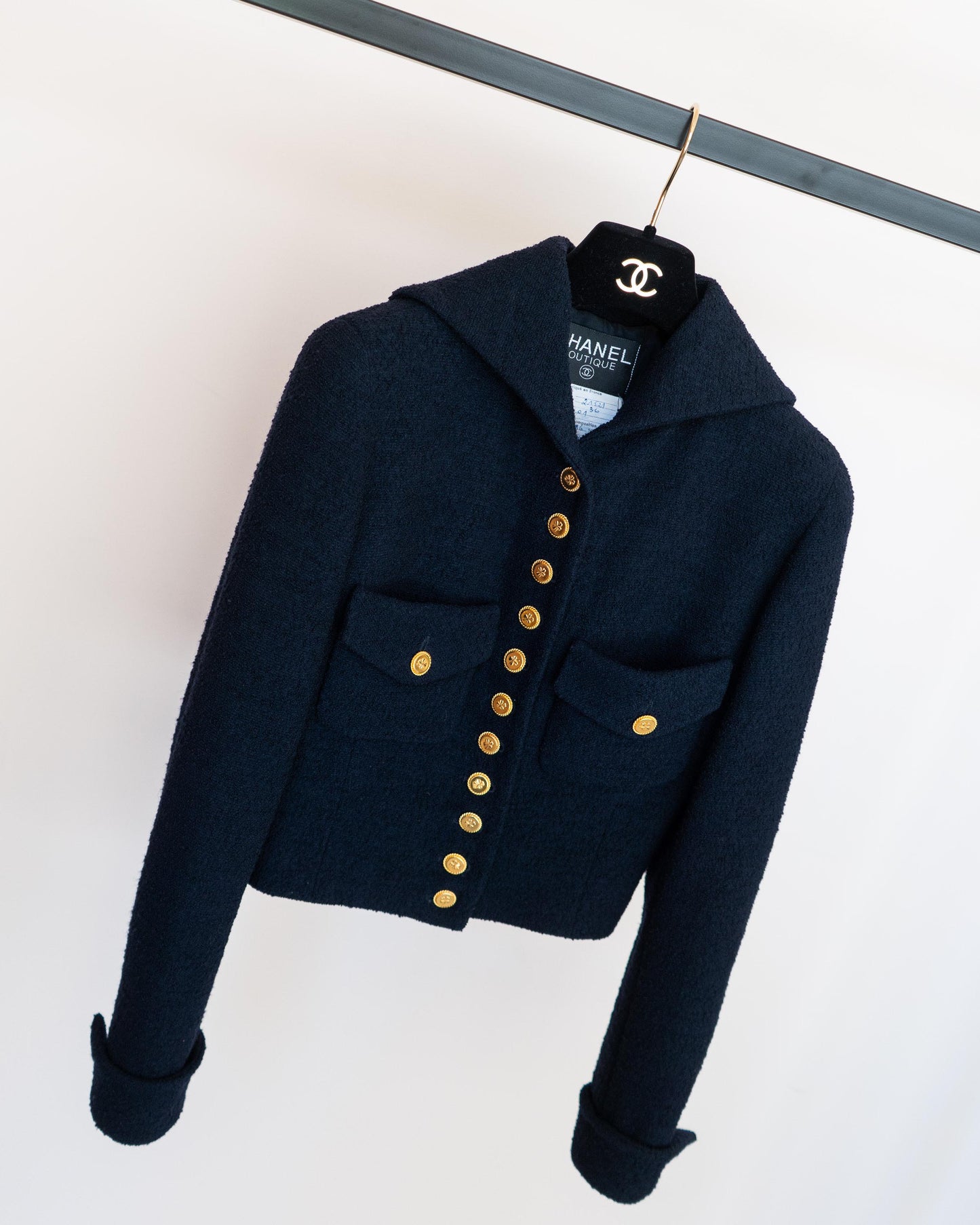 FR34-36 Rare Chanel Cruise 1989 Two Pocket Navy Tweed Boucle Jacket - Vintage Chanel Jacket - - Rarchive.