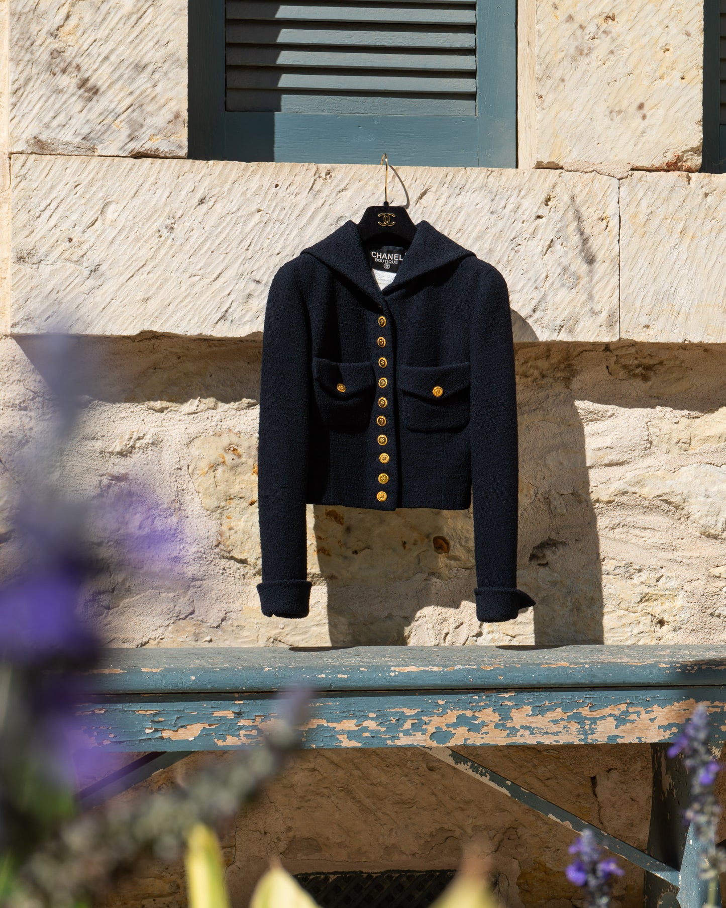 FR34-36 Rare Chanel Cruise 1989 Two Pocket Navy Tweed Boucle Jacket - Vintage Chanel Jacket - - Rarchive.