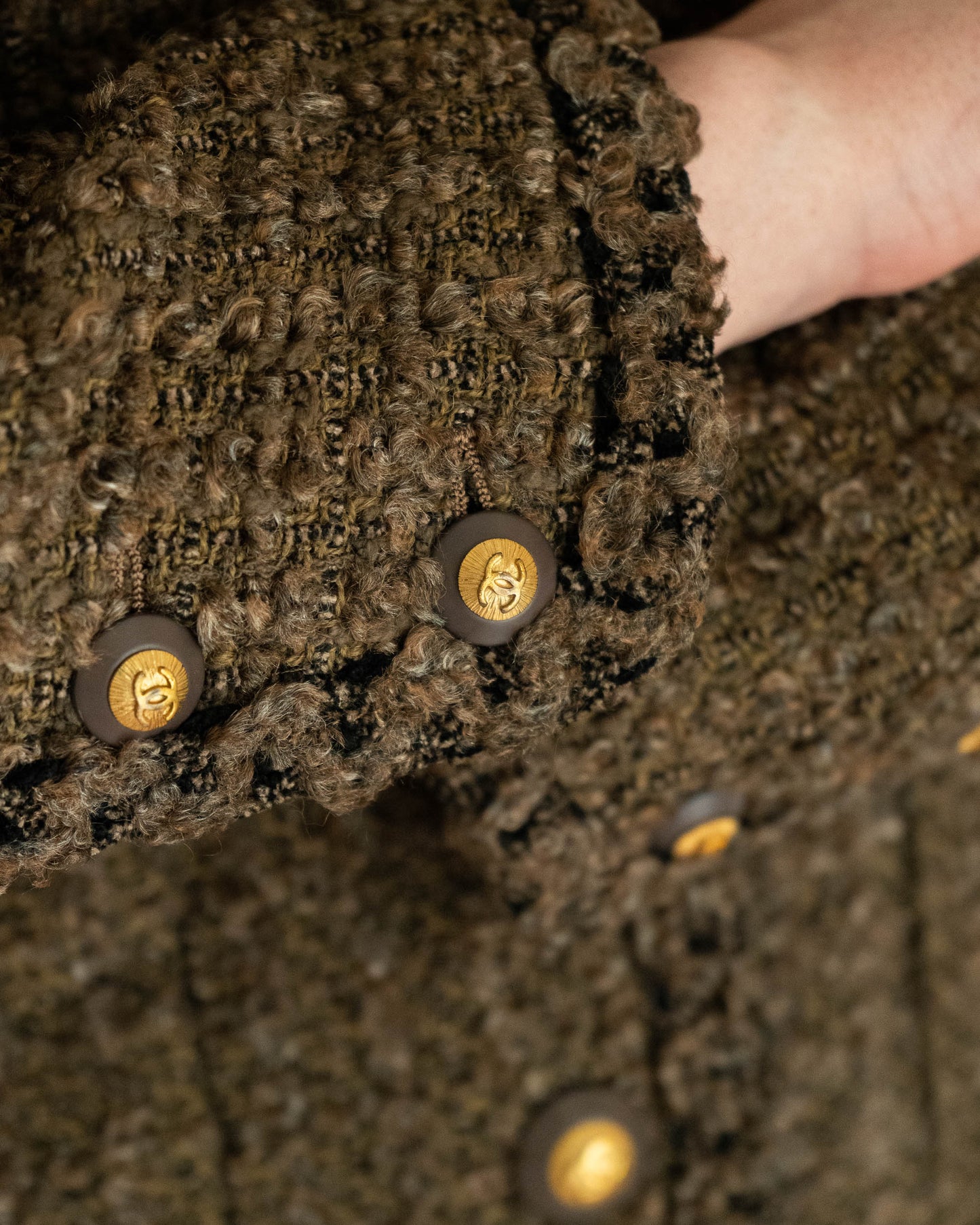 FR38-40 Rare Chanel Fall 1993 Four Pocket Timeless Collarless Teddy Bear Tweed Jacket