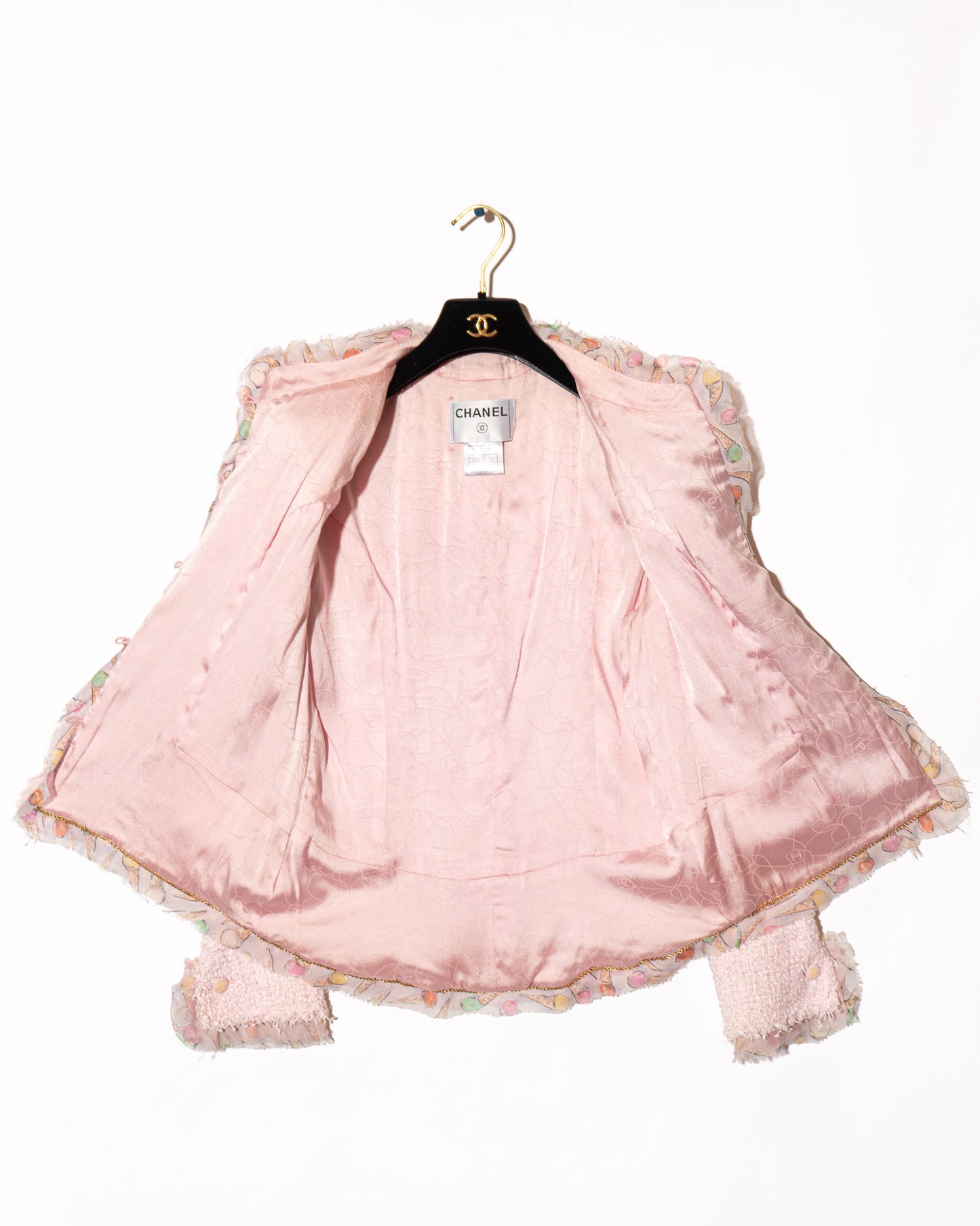 FR38-40 Rare Chanel Cruise 2004 Pink Fantasy Tweed Jacket with Ice Cream Print Silk Trim, CC Buttons, and Slit Pockets