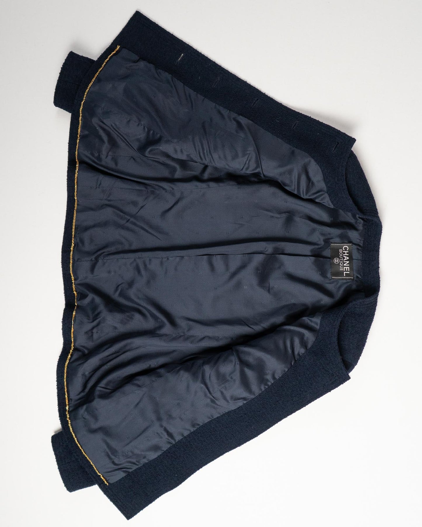 FR38-42 Chanel Cruise 1992 Classic Timeless Collarless Four Pocket Navy Tweed Jacket