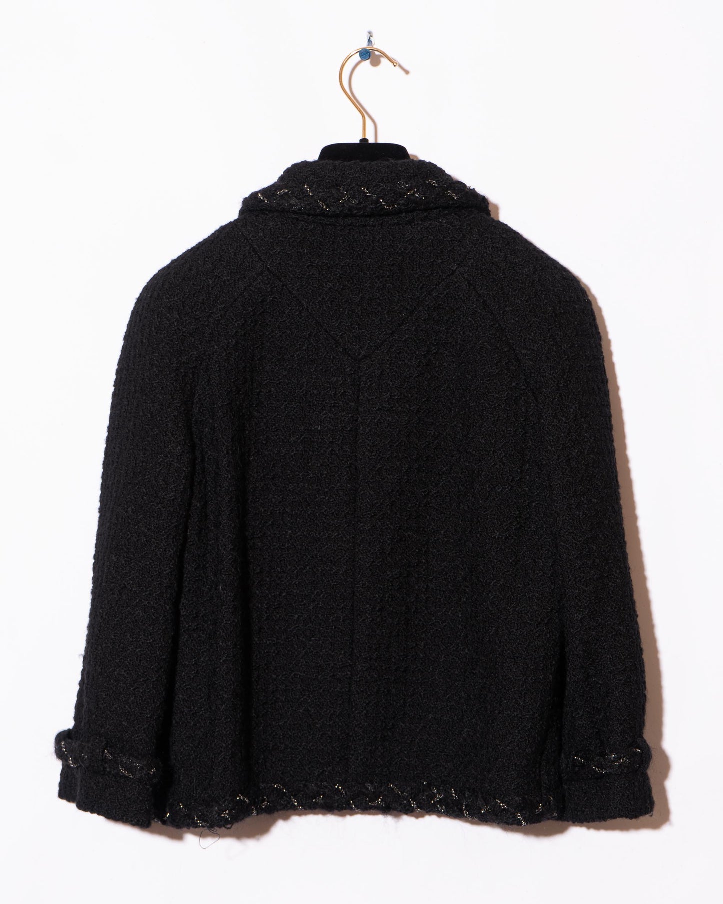 FR36 Chanel Fall 2007 Cropped Two Pocket Metal Detail Trim Black Tweed Jacket - Vintage Chanel Jacket - - Rarchive.