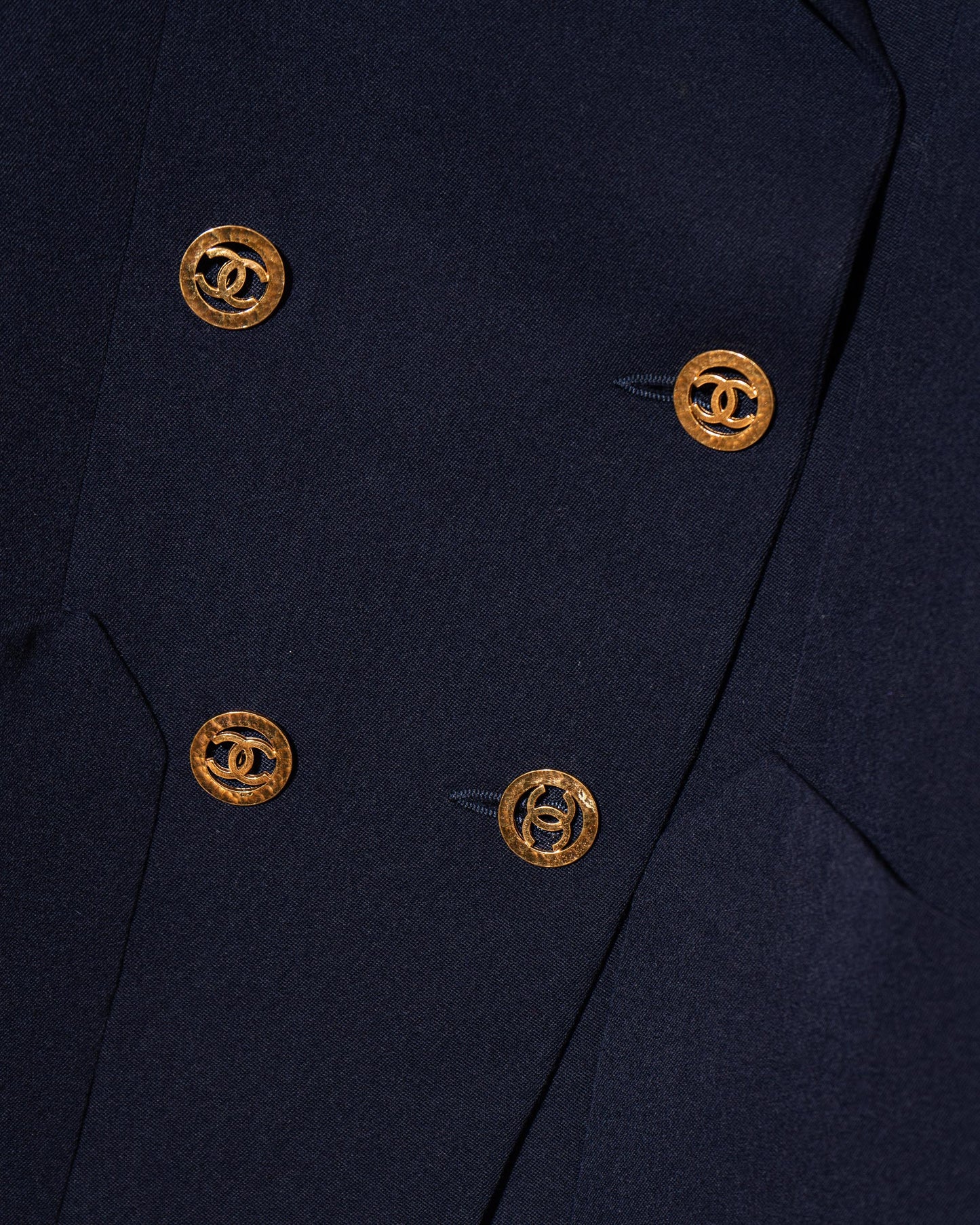 FR36-38 Chanel Cruise 1993 Fitted Cut Two Pocket Double Breasted Dark Navy Jacket - Vintage Chanel Jacket - - Rarchive.