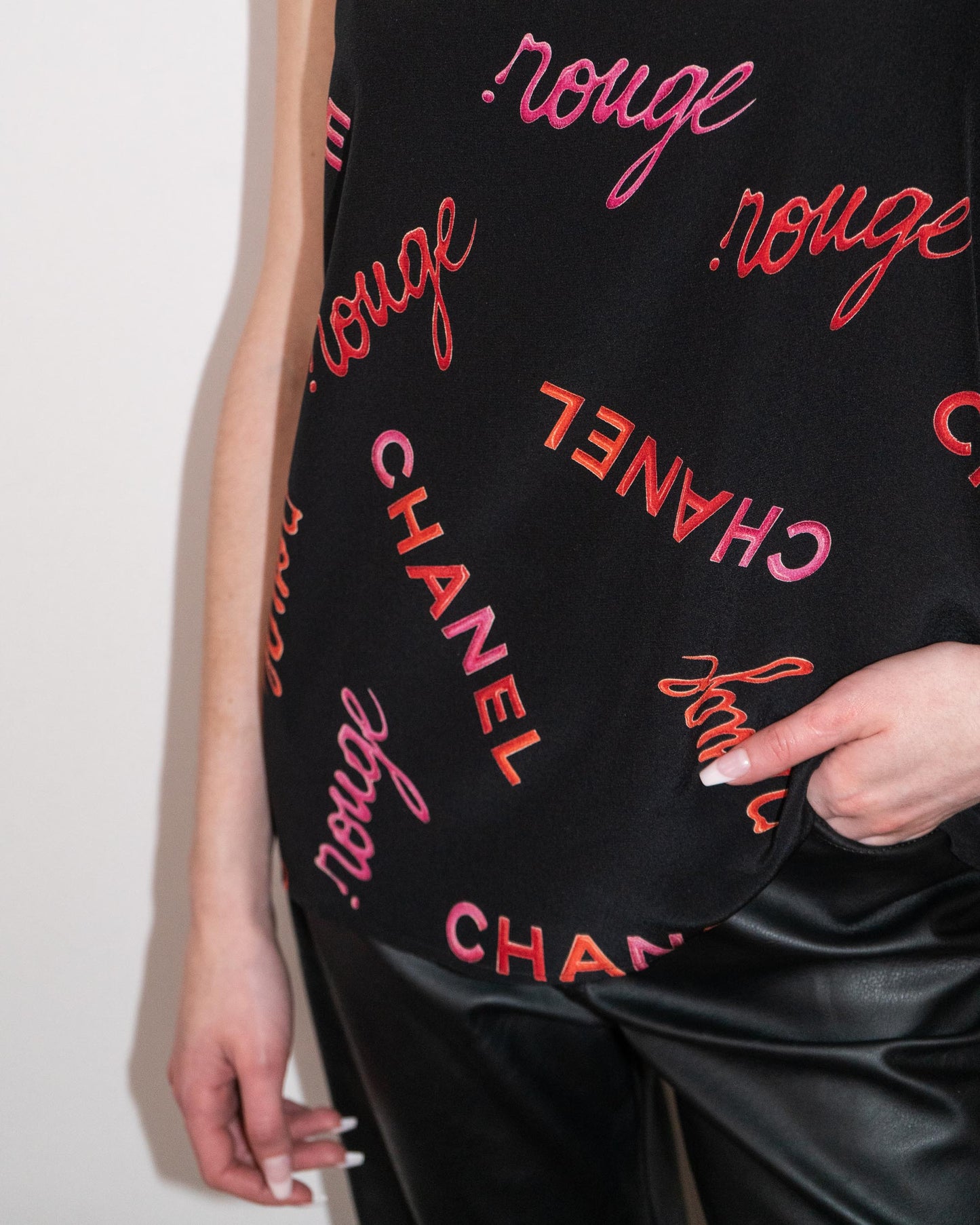 FR38-40 Rare Chanel Spring 1996 Tweed Boucle Jacket And Silk Top Set - Vintage Chanel Jacket - - Rarchive.