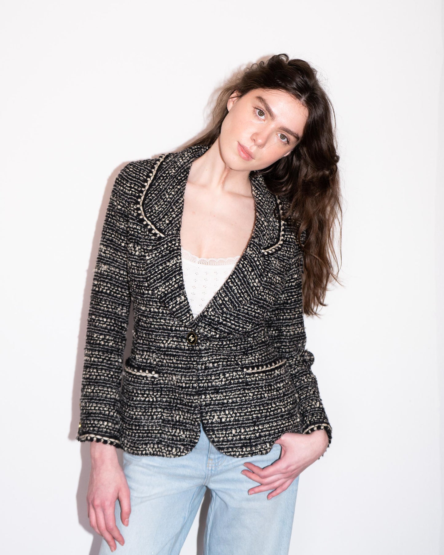 FR36-38 Rare Chanel Fall 1994 Two Pocket Black And White Wool Tweed Jacket - Vintage Chanel Jacket - - Rarchive.