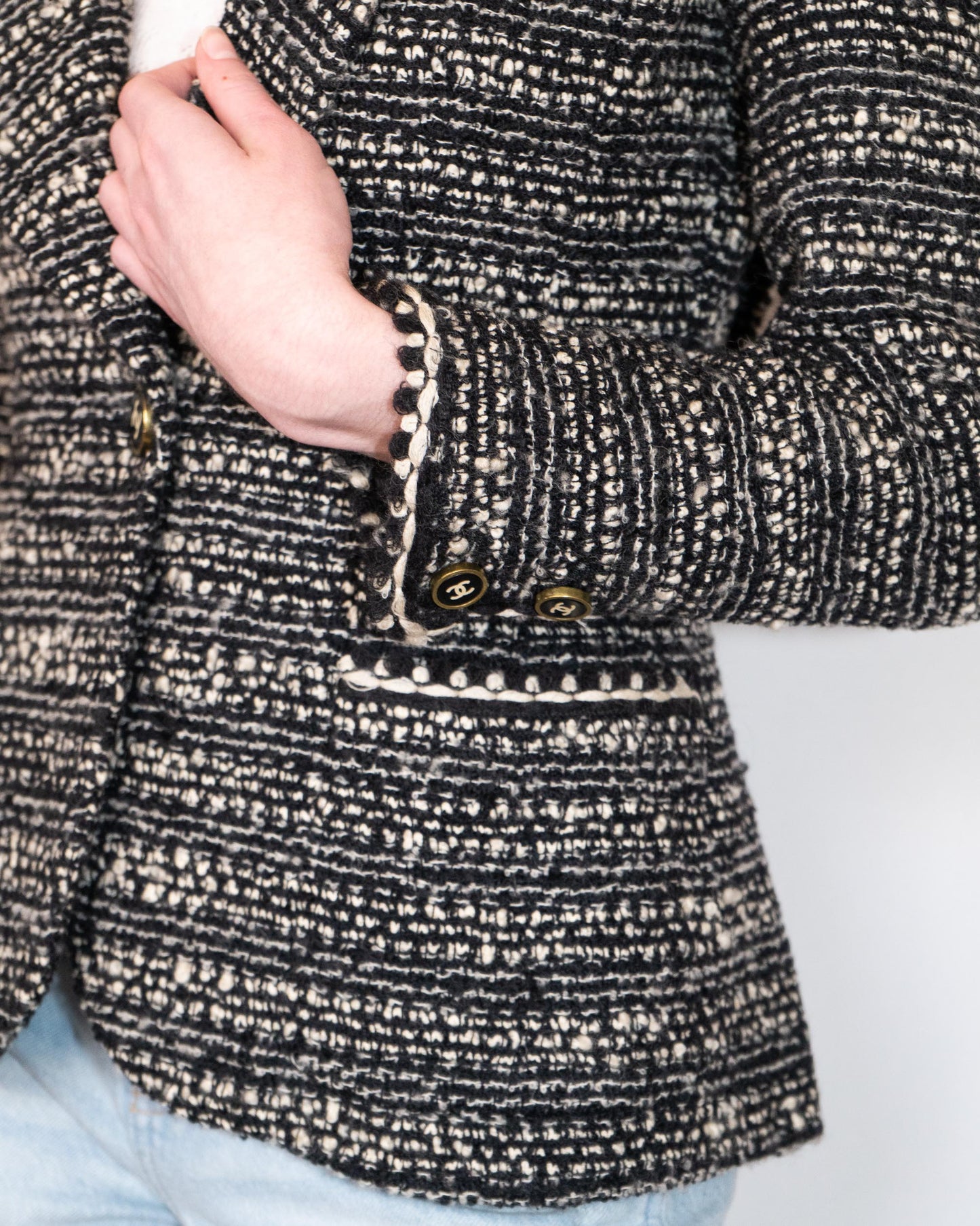 FR36-38 Rare Chanel Fall 1994 Two Pocket Black And White Wool Tweed Jacket - Vintage Chanel Jacket - - Rarchive.