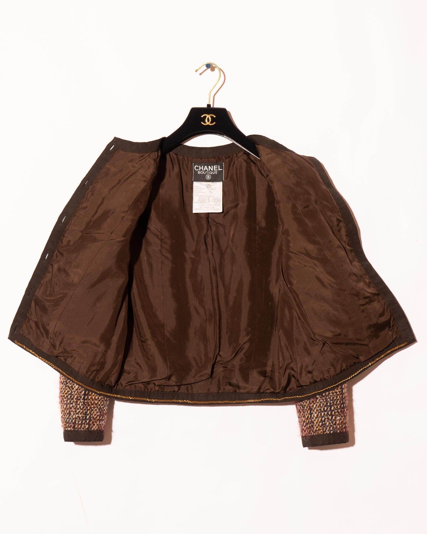 FR36-38 Chanel Early 1990s Two Pocket Collarless Wool-Mohair Tweed Jacket - Vintage Chanel Jacket - - Rarchive.