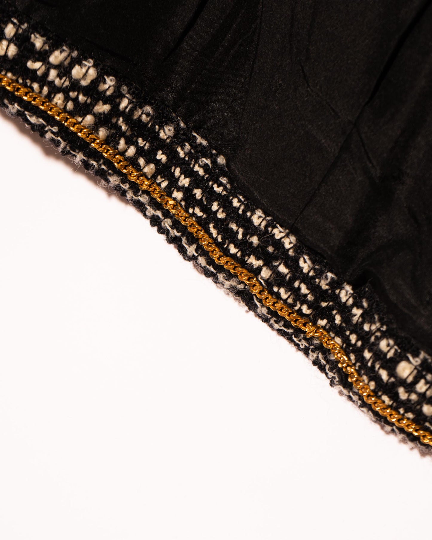 FR36-38 Rare Chanel Fall 1994 Two Pocket Black And White Wool Tweed Jacket - Vintage Chanel Jacket - - Rarchive.