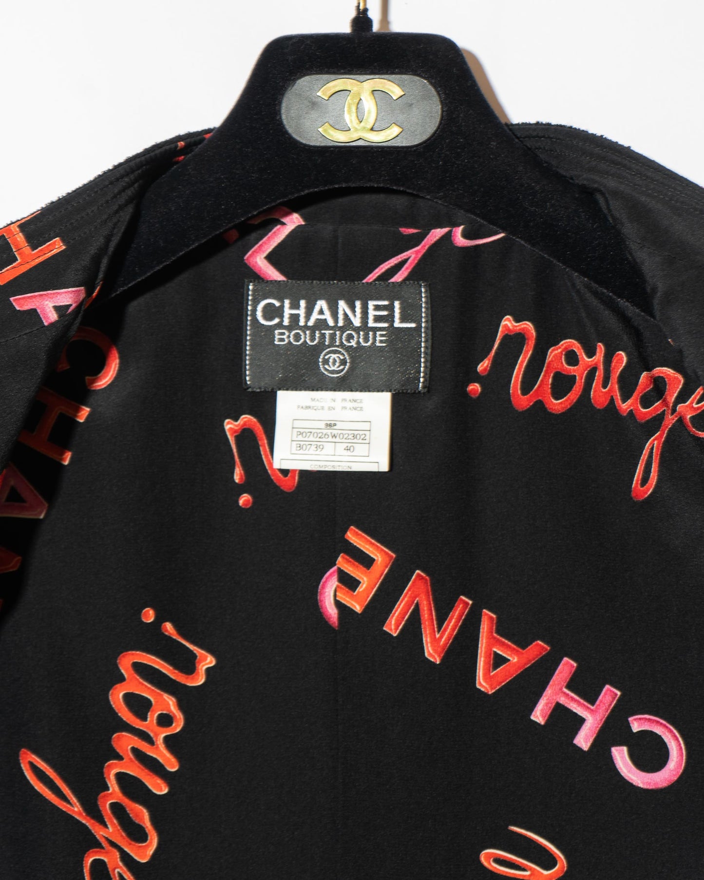 FR38-40 Rare Chanel Spring 1996 Tweed Boucle Jacket And Silk Top Set - Vintage Chanel Jacket - - Rarchive.