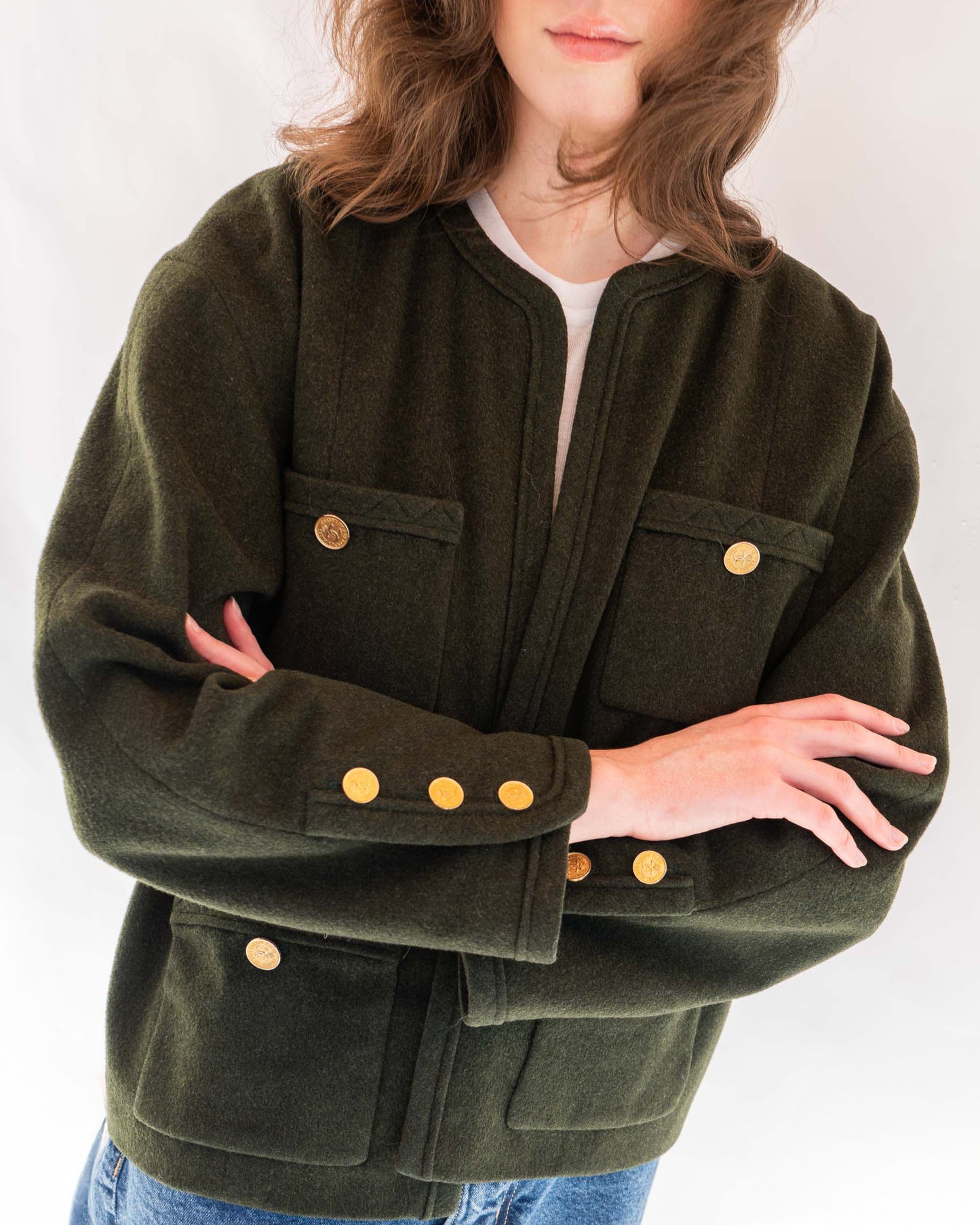 FR38-44 Rare Chanel Spring 1985 Timeless Collarless Four Pocket Coin Print Lining Green Wool Tweed Jacket