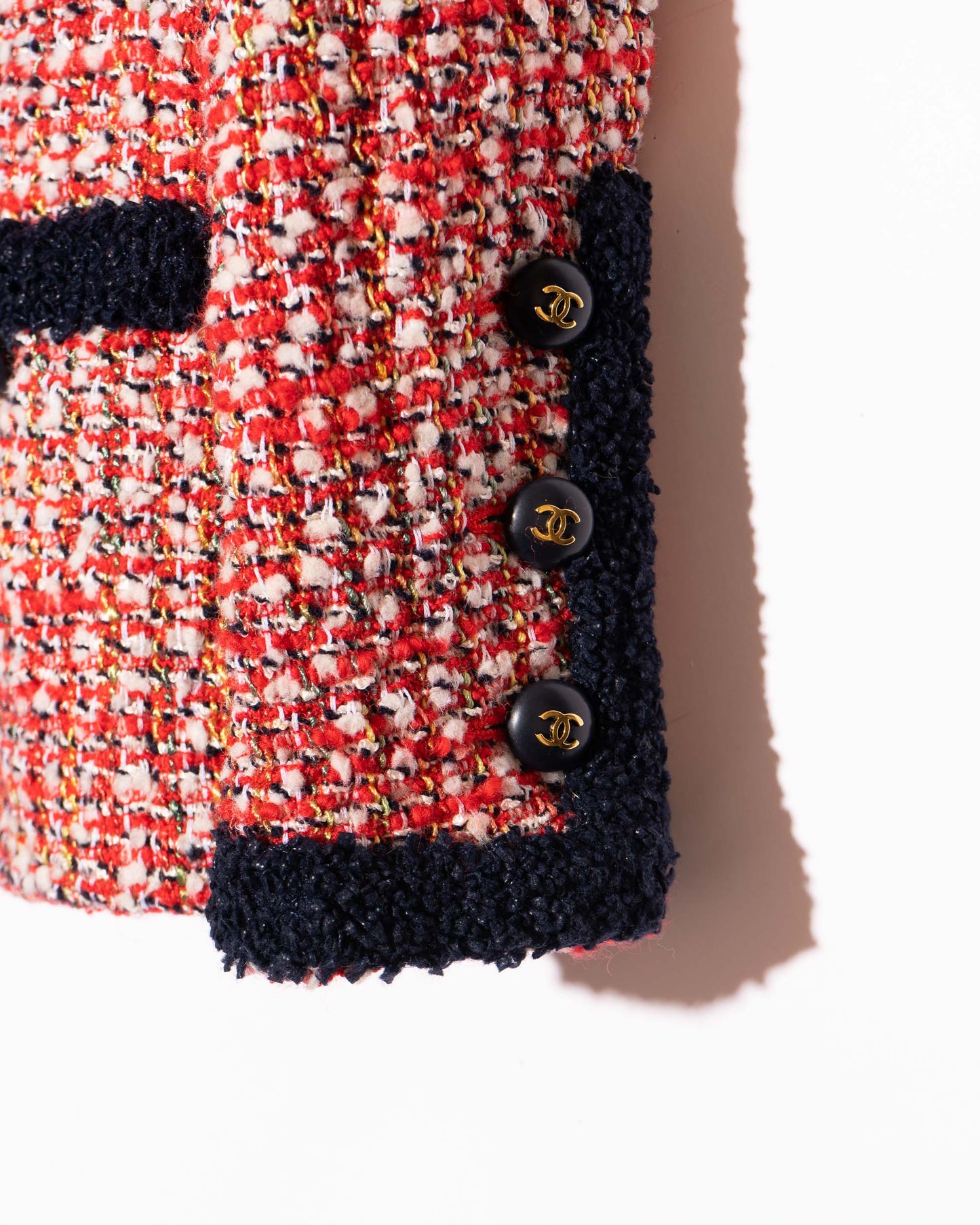 FR34-36 Rare Chanel Cruise 1995 Classic Cut Collarless Four Pocket Multicolor Fantasy Tweed Jacket