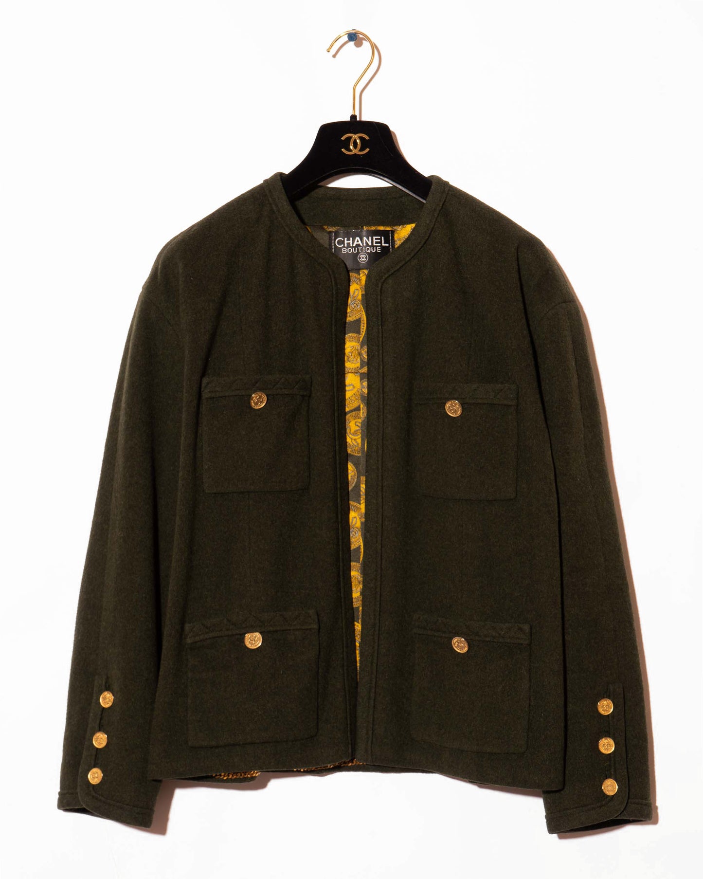 FR38-44 Rare Chanel Spring 1985 Timeless Collarless Four Pocket Coin Print Lining Green Wool Tweed Jacket