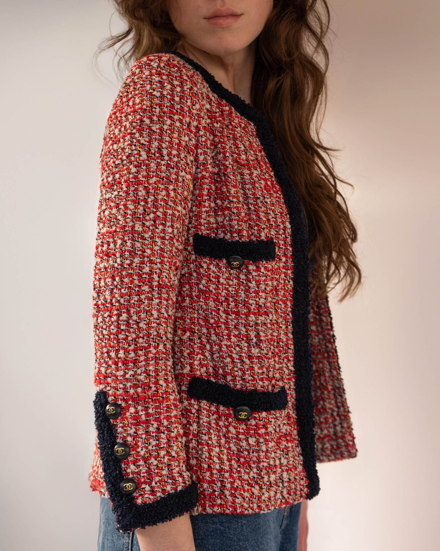 FR34-36 Rare Chanel Cruise 1995 Classic Cut Collarless Four Pocket Multicolor Fantasy Tweed Jacket