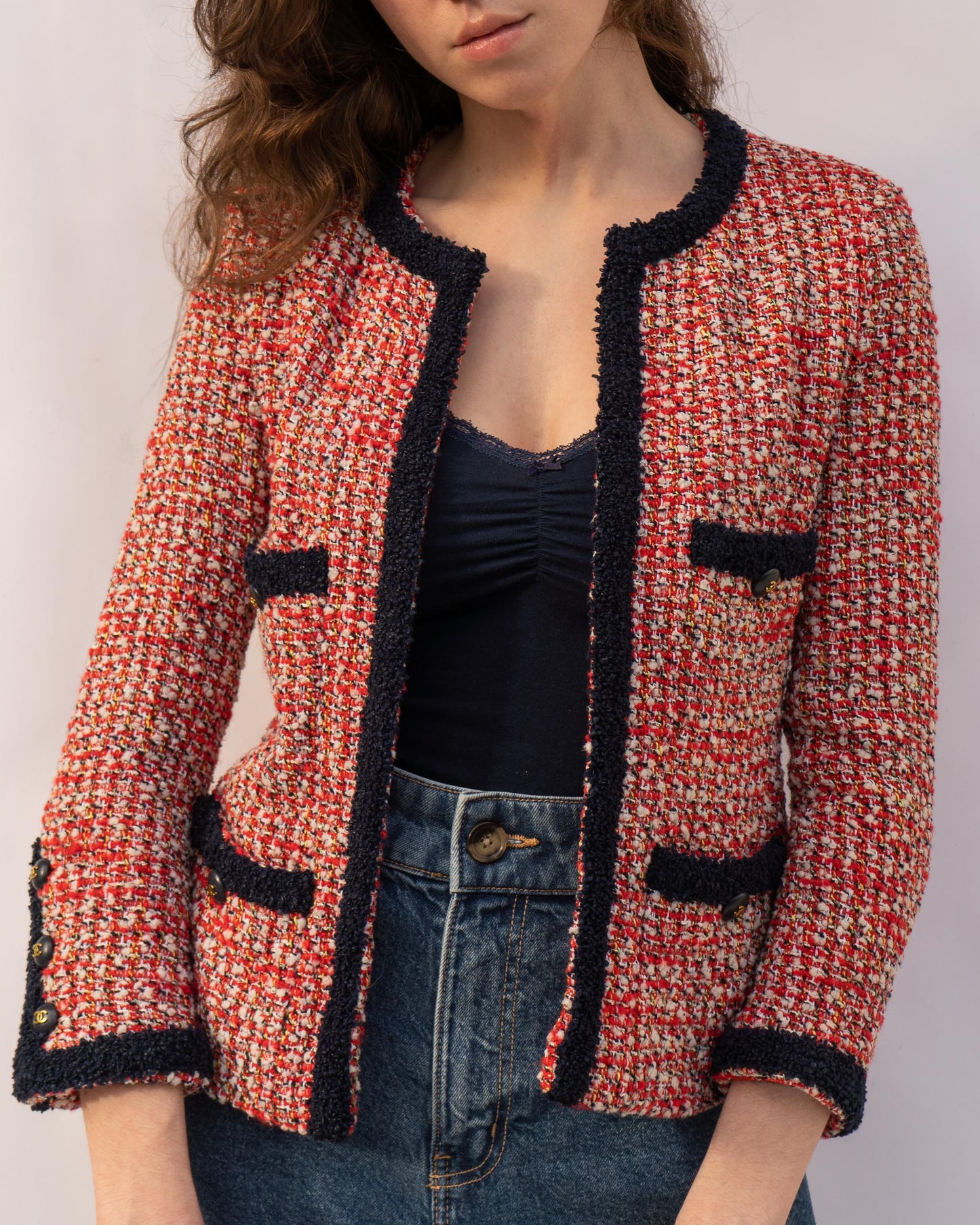 FR34-36 Rare Chanel Cruise 1995 Classic Cut Collarless Four Pocket Multicolor Fantasy Tweed Jacket