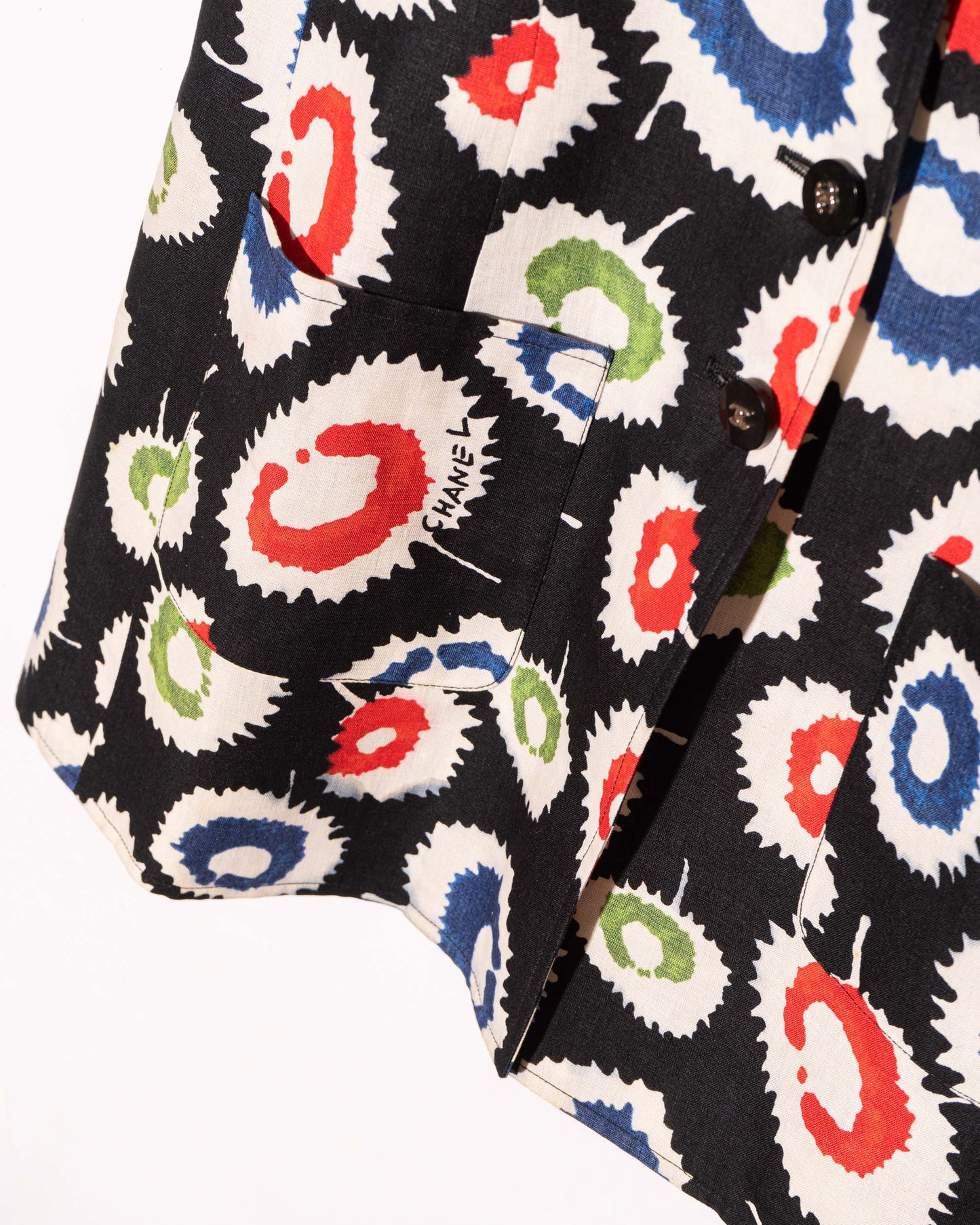 FR36-38 Chanel Spring 1997 Two Pocket Silk Lined Printed Linen Vest