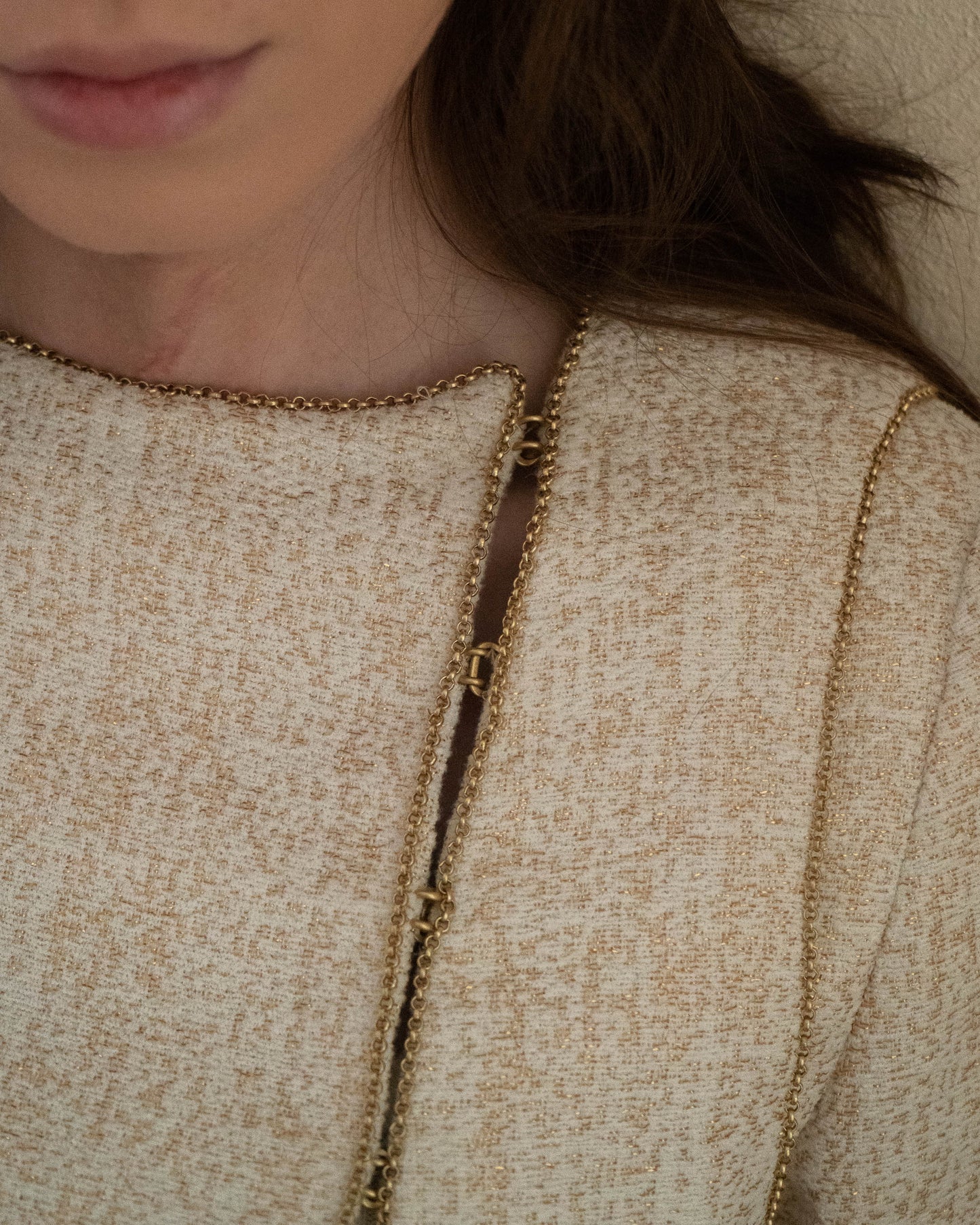 FR36-38 Rare Chanel Cruise 2001 Chain Accent Shimmering Tweed Jacket - Vintage Chanel Jacket - - Rarchive.
