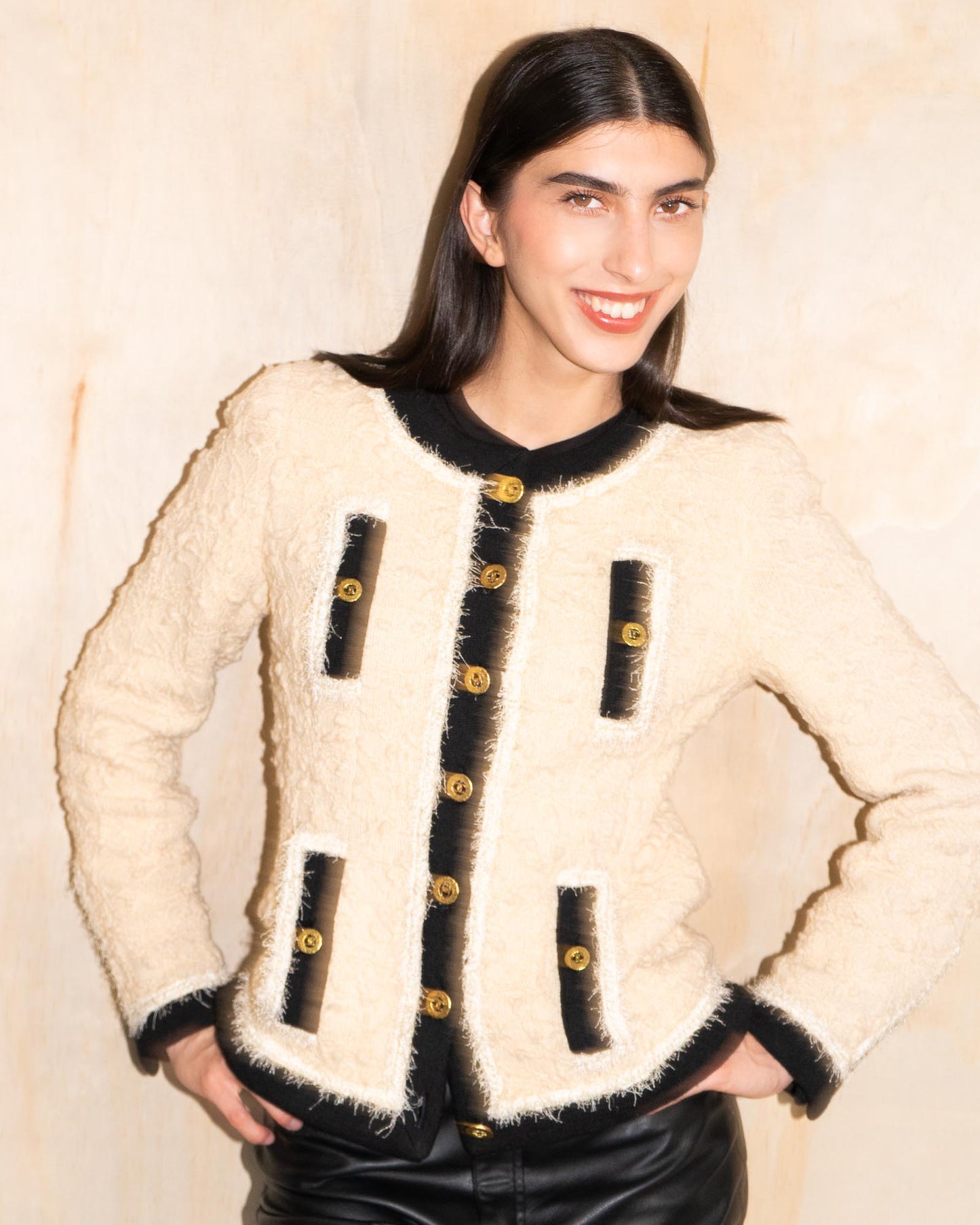 FR36-38 Rare Chanel Fall 1994 Iconic Collarless Ivory and Black Fantasy Tweed Jacket