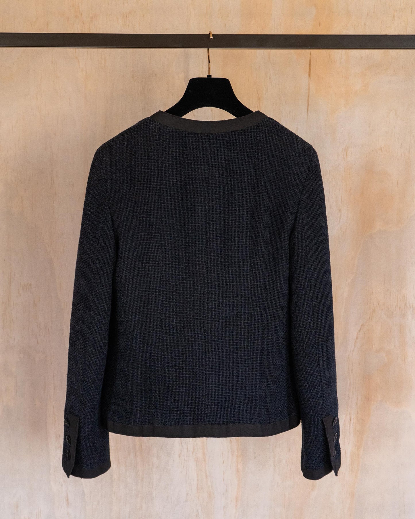 FR38-40 Chanel Spring 2002 Four Pocket Classic Collarless Jacket