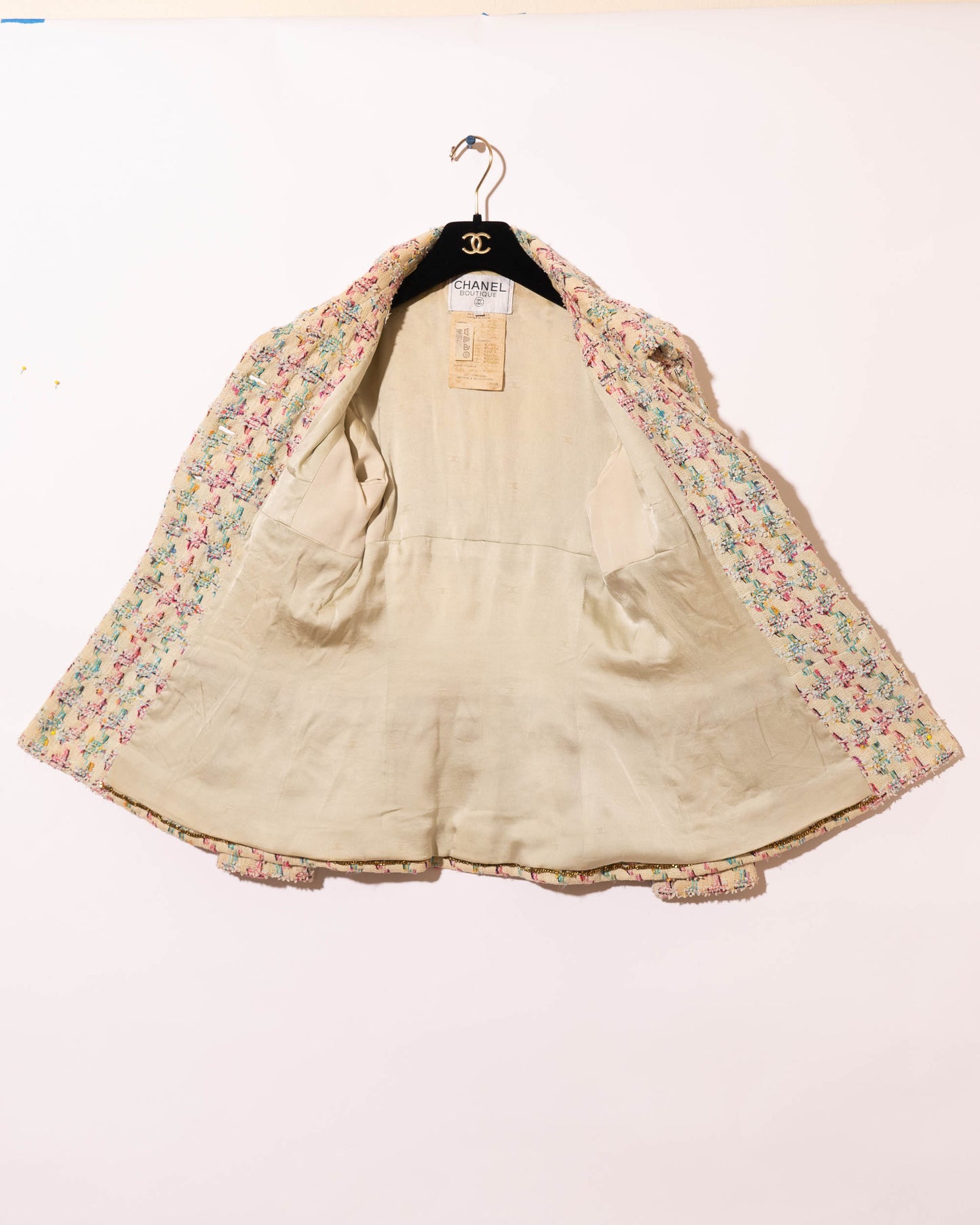 FR36 Rare Chanel Spring 1995 Two Pocket Multicolor Fantasy Tweed Jacket - Vintage Chanel Jacket - Jacket - Rarchive.