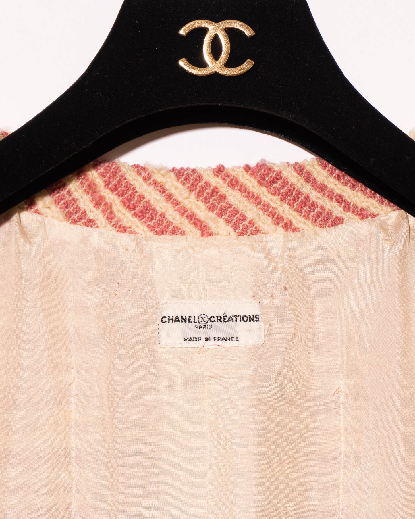 FR38-40 Chanel Creations 1970s Two Pocket Collarless Striped Tweed Jacket - Vintage Chanel Jacket - - Rarchive.