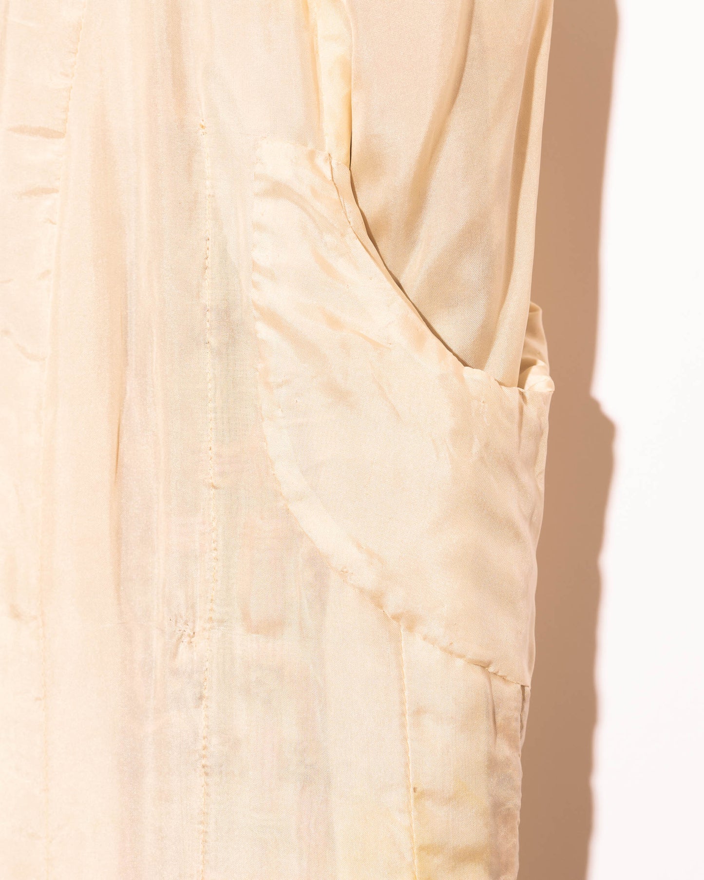FR36 Chanel Spring 1984 Classic Collarless Four Pocket Fantasy Tweed Jacket - Vintage Chanel Jacket - - Rarchive.