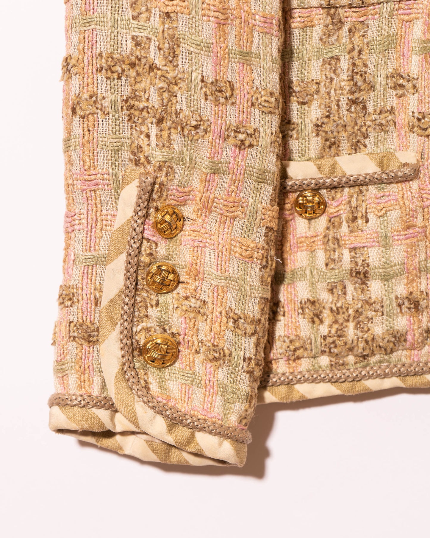FR36 Chanel Spring 1984 Classic Collarless Four Pocket Fantasy Tweed Jacket - Vintage Chanel Jacket - - Rarchive.