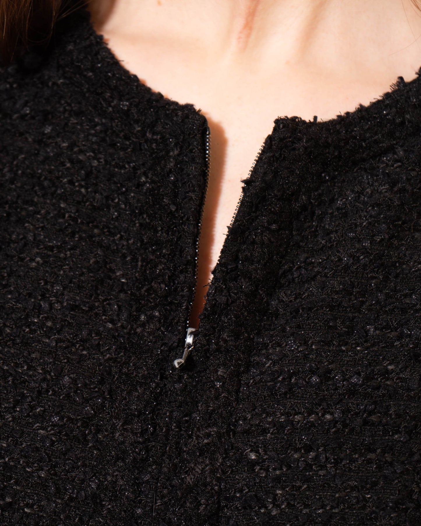 FR38-40 Chanel Spring 2002 Two Pocket Collarless Tweed Boucle Jacket - Vintage Chanel Jacket - - Rarchive.