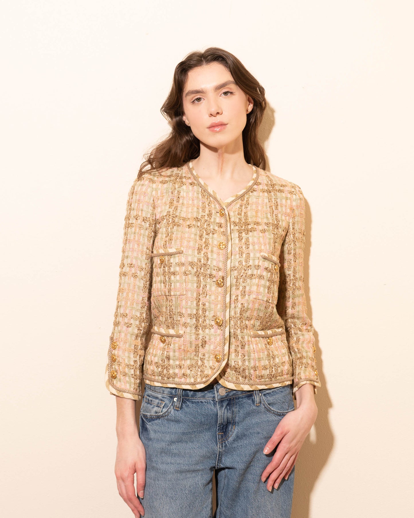 FR36 Chanel Spring 1984 Classic Collarless Four Pocket Fantasy Tweed Jacket - Vintage Chanel Jacket - - Rarchive.