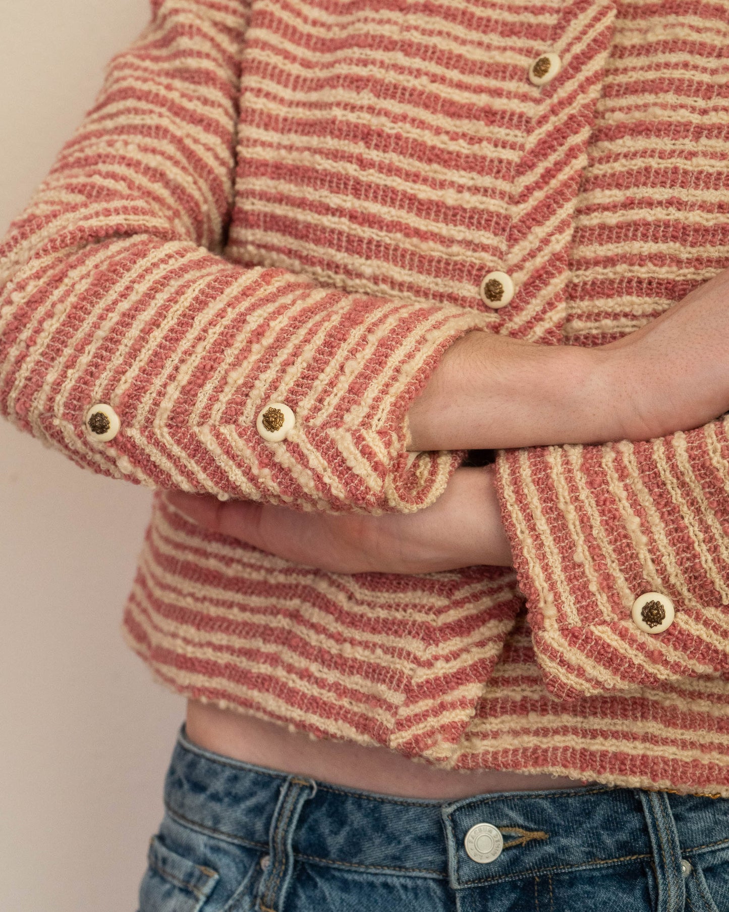 FR38-40 Chanel Creations 1970s Two Pocket Collarless Striped Tweed Jacket - Vintage Chanel Jacket - - Rarchive.