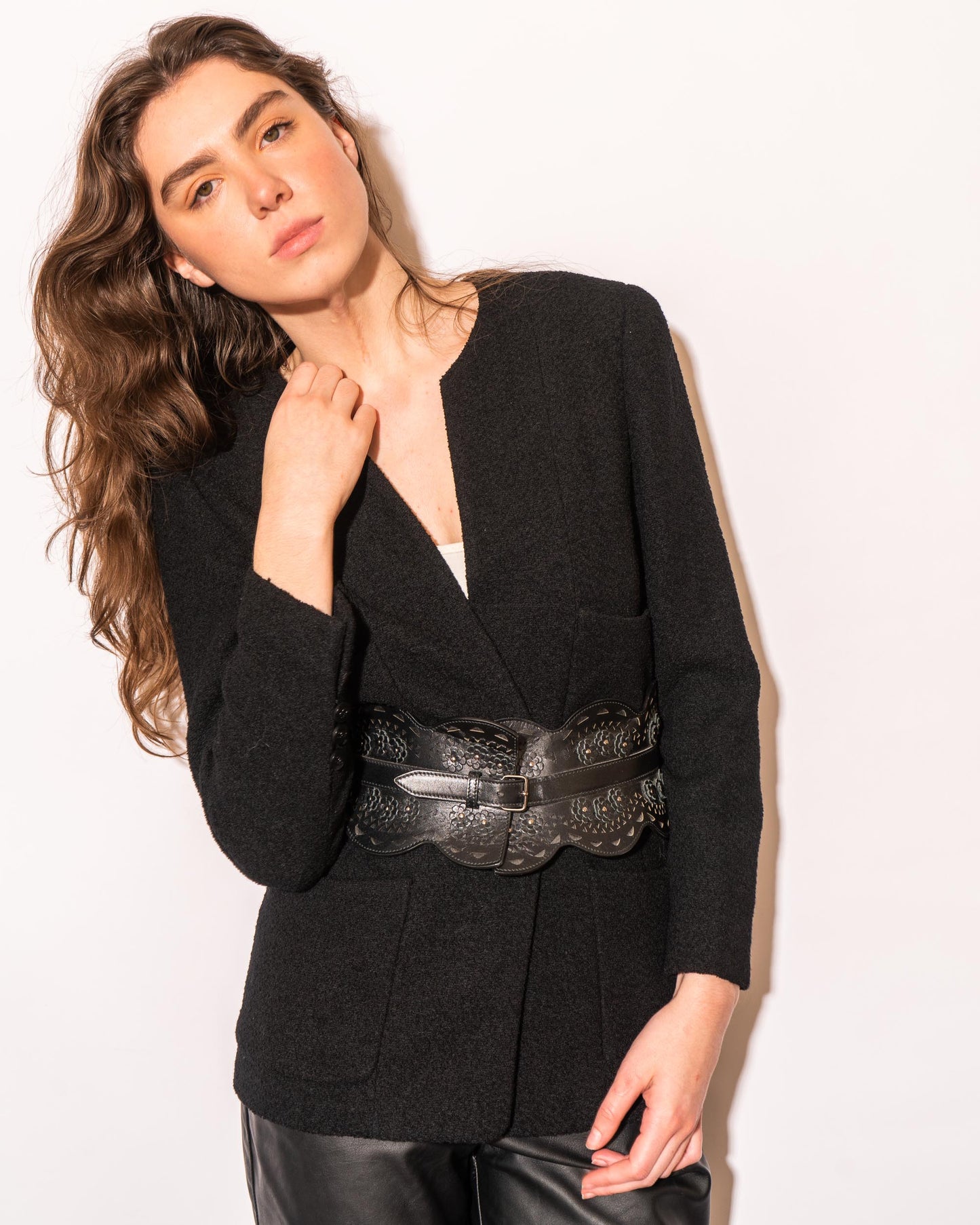 FR36-38 Chanel Spring 1998 Collarless Four Pocket Timeless Black Tweed Boucle Jacket - Vintage Chanel Jacket - Jacket - Rarchive.