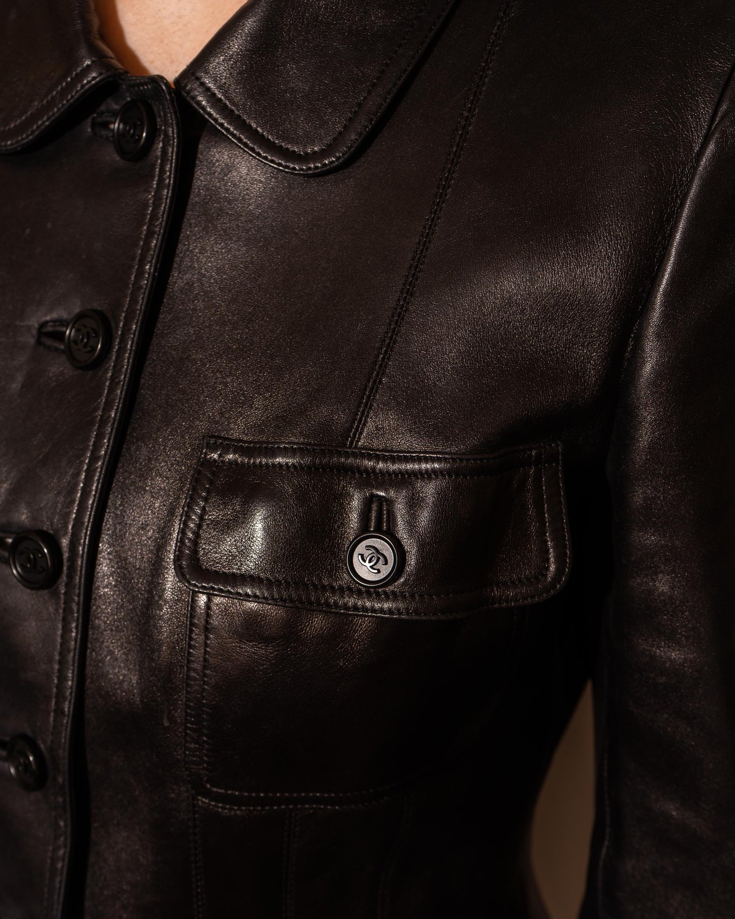 FR36-38 Rare Chanel Fall 1995 Four Pocket Fitted Multipanel Cut Black Lambskin Jacket - Vintage Chanel Jacket - Jacket - Rarchive.