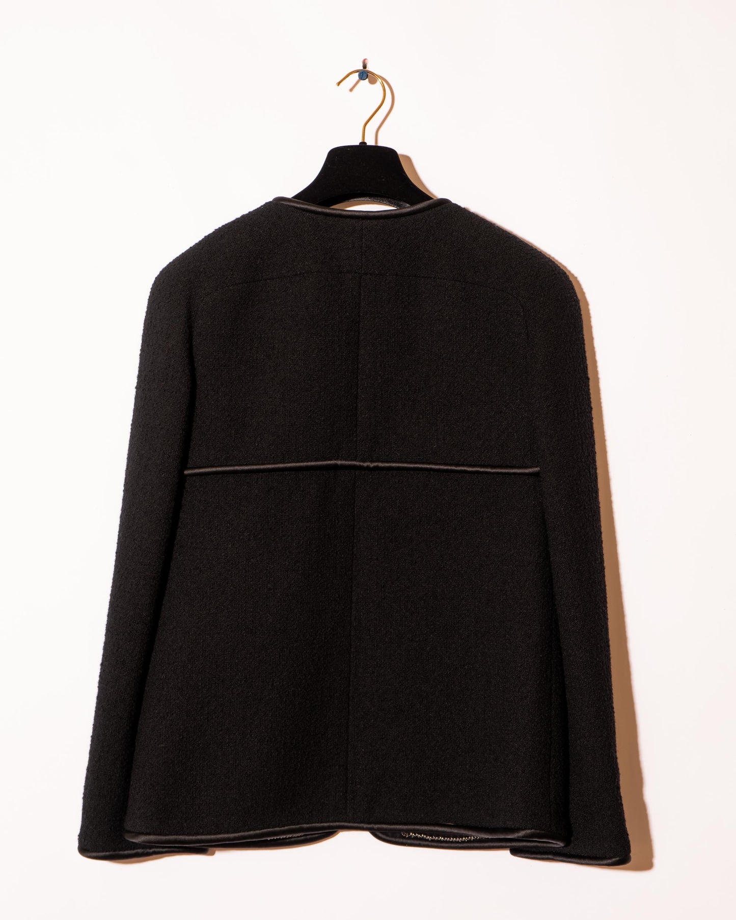 FR36-38 Chanel Pre-Fall 2015 Two Collarless Two Pocket Black Wool Tweed Jacket - Vintage Chanel Jacket - Jacket - Rarchive.