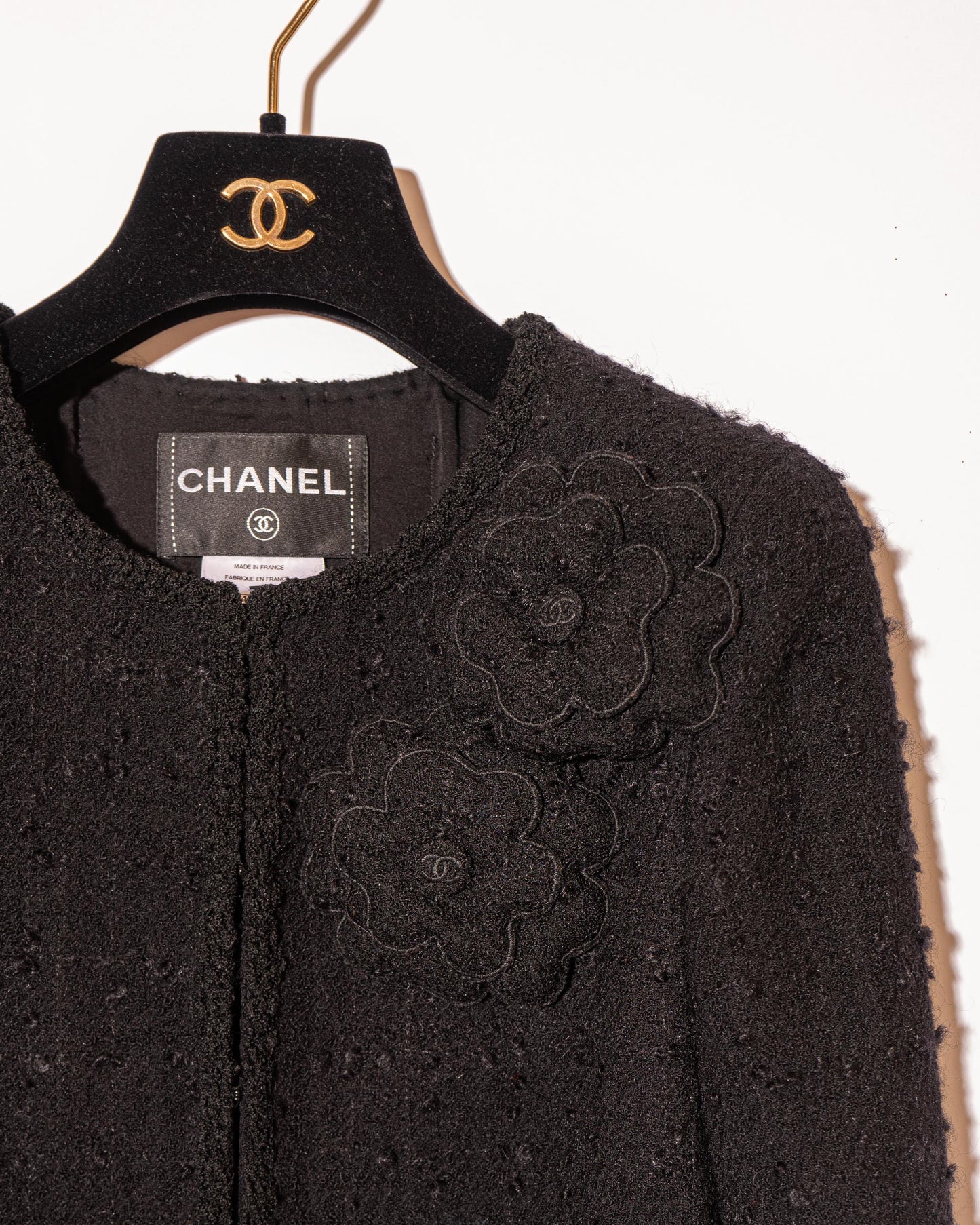 FR36-38 Rare Chanel Fall 2009 Timeless Classic Collarless Four Pocket Camellia Detail Black Tweed Jacket - Vintage Chanel Jacket - Jacket - Rarchive.